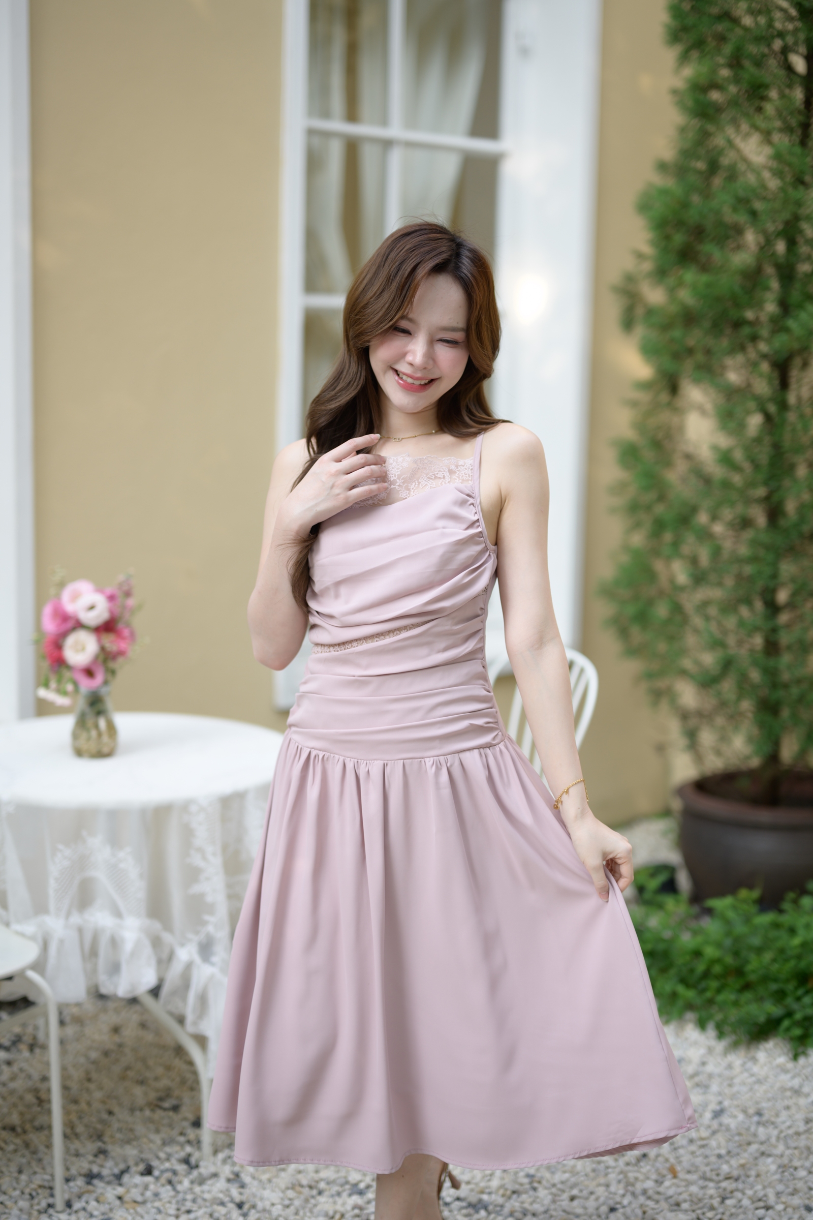 Elise Draped Lace Midi Dress : สีชมพู [Made by Pastel Time]