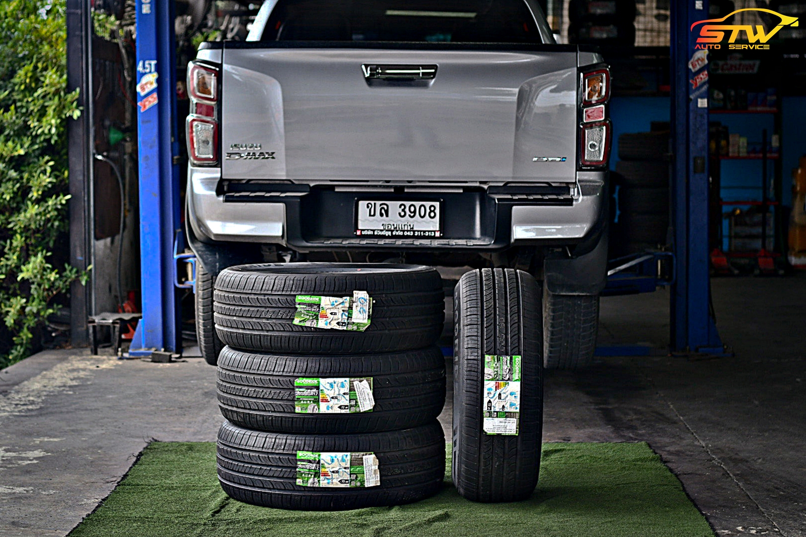 ยาง GOODRIDE ZUPER TREK Z-203 265/65R17 112H ติดตั้งใส่ ISUZU HI-Lander