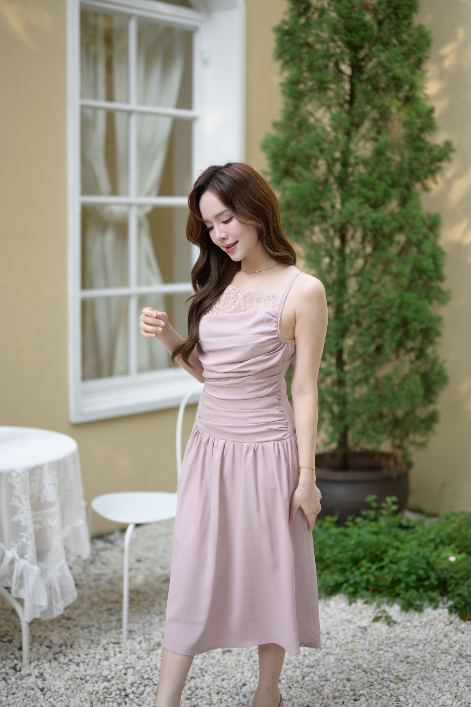 Elise Draped Lace Midi Dress : สีชมพู [Made by Pastel Time]
