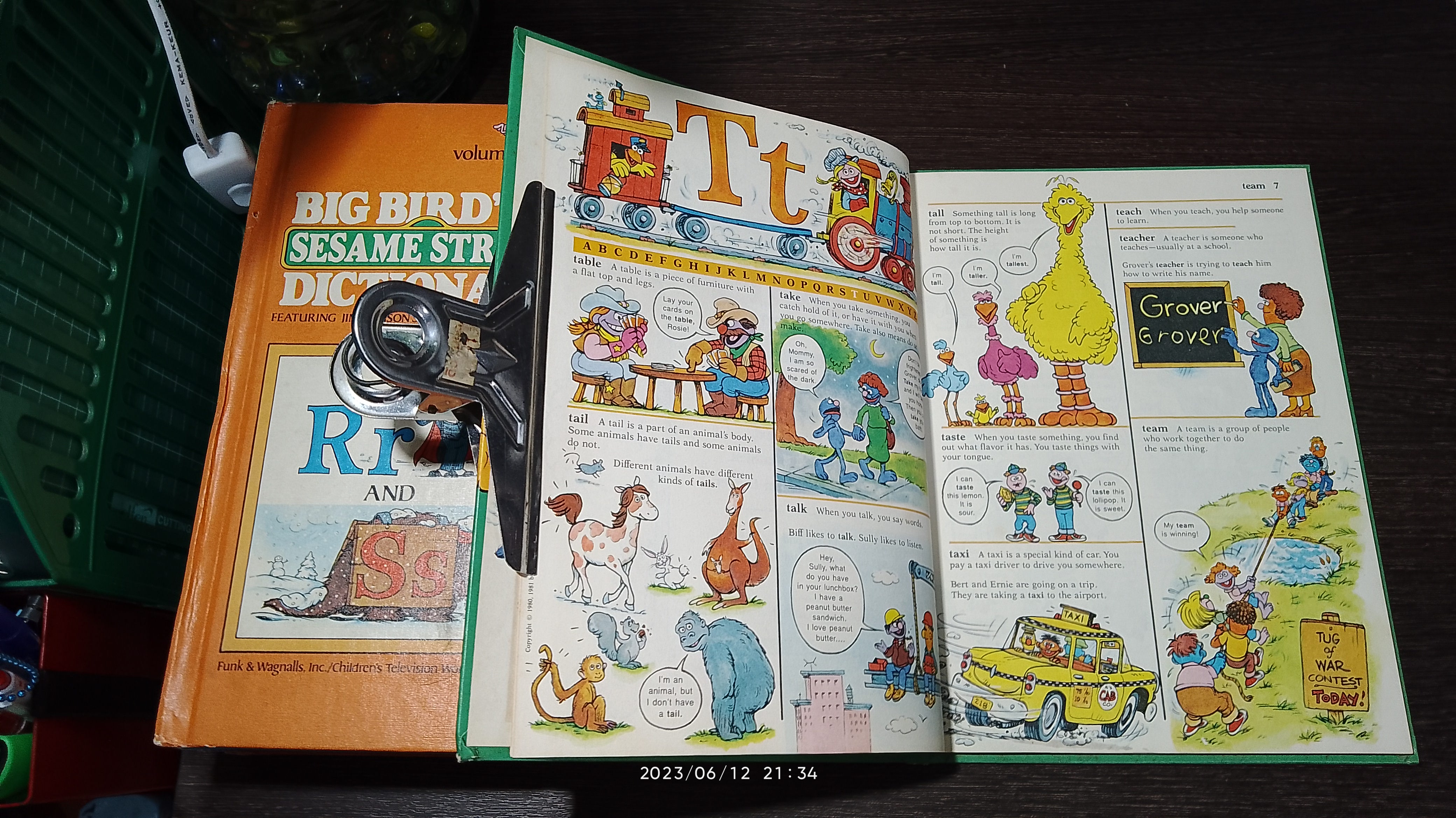 BIG BIRD'S SESAME STREET DICTIONARY (ครบชุด 8 เล่ม)
