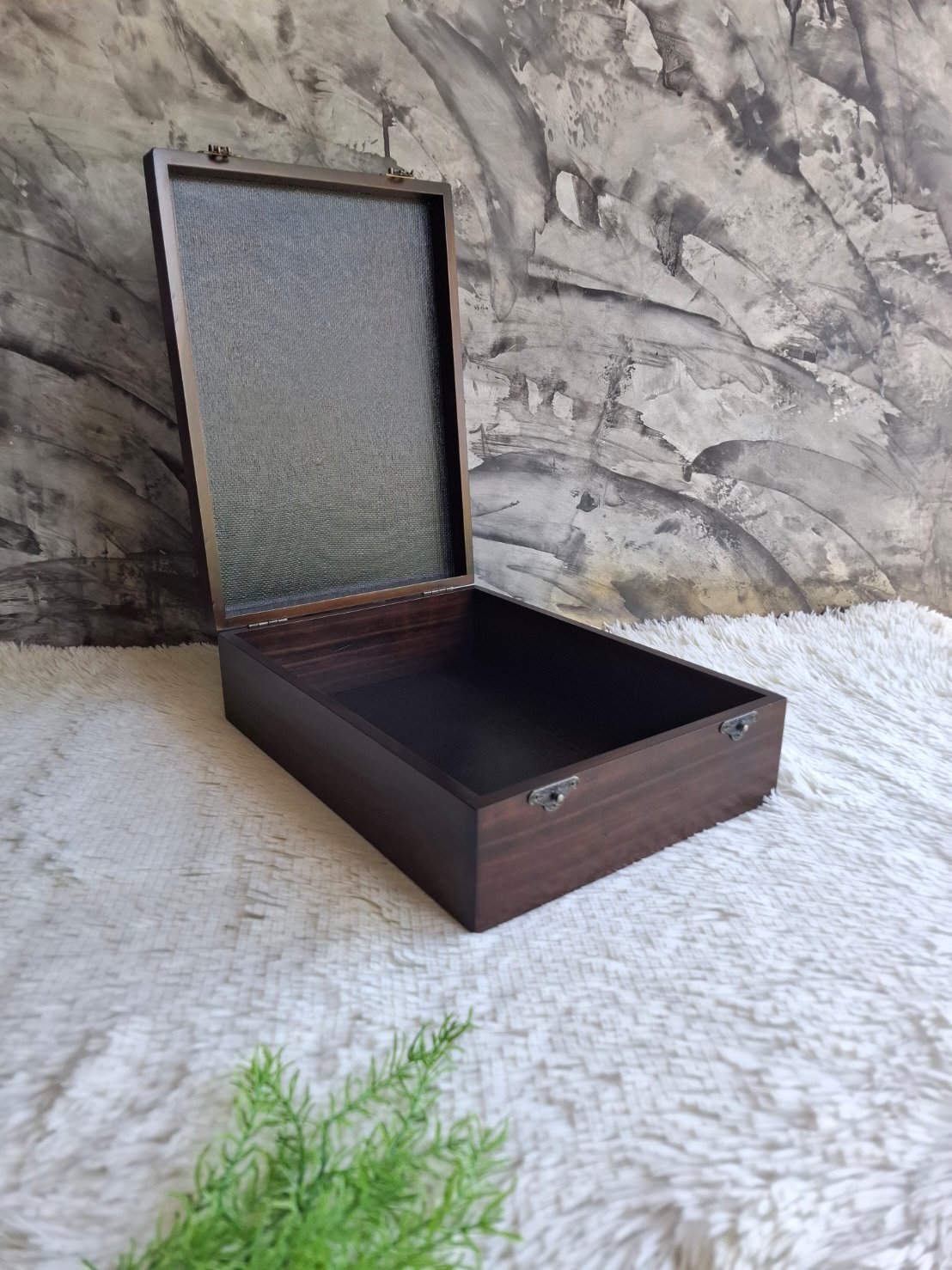 กล่องไม้สนแบบฝาล็อค