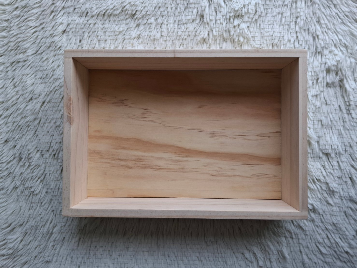 ถาดไม้สนใส่อาหาร