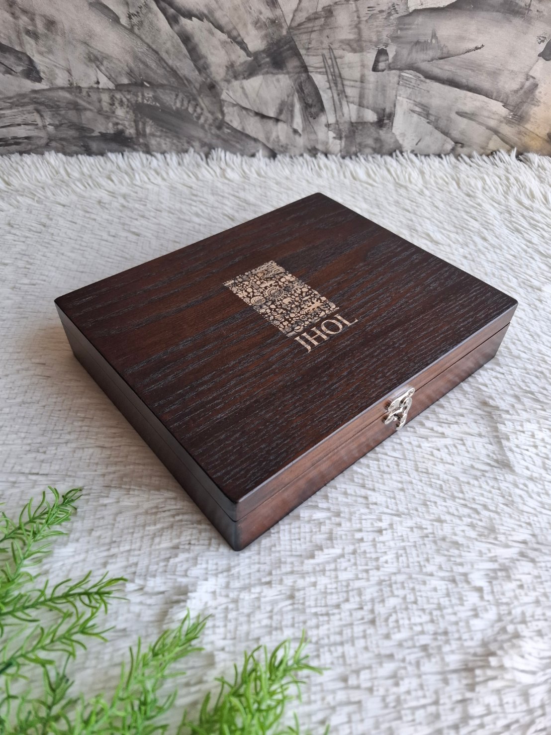 กล่องไม้ฝาล็อคแบ่งช่อง