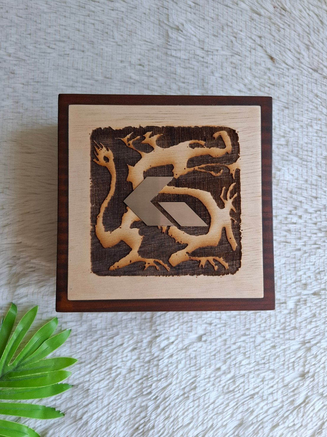 กล่องไม้ใส่แว่นตา