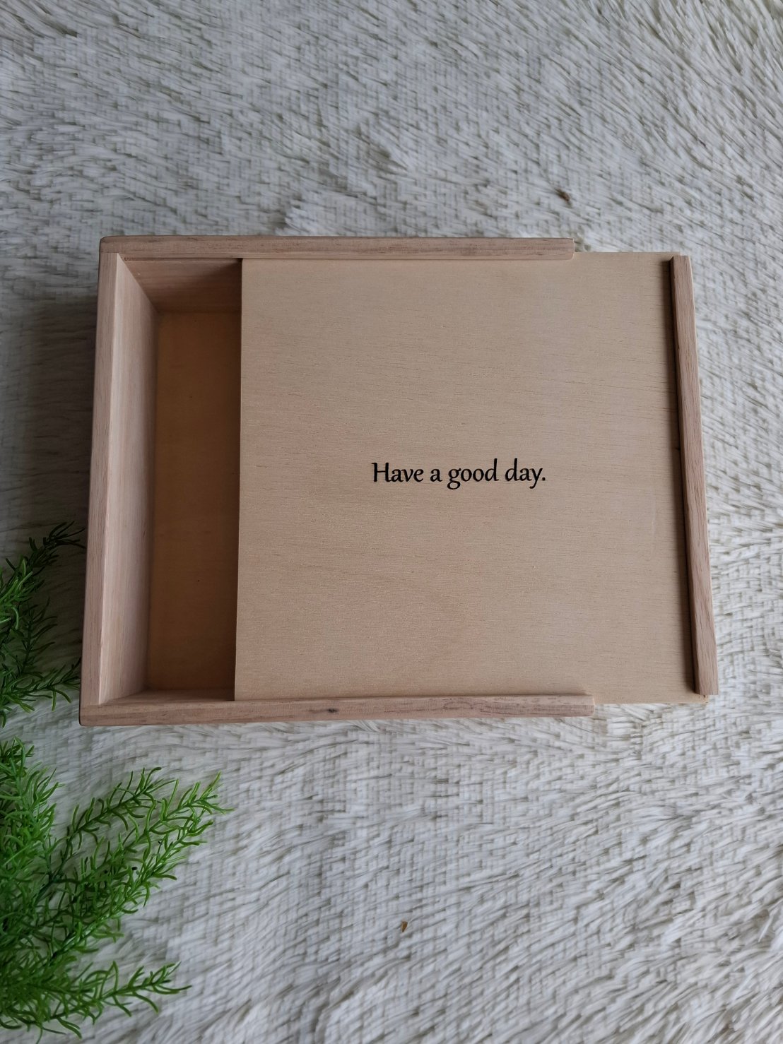 กล่องไม้ยางพาราฝาสไลด์