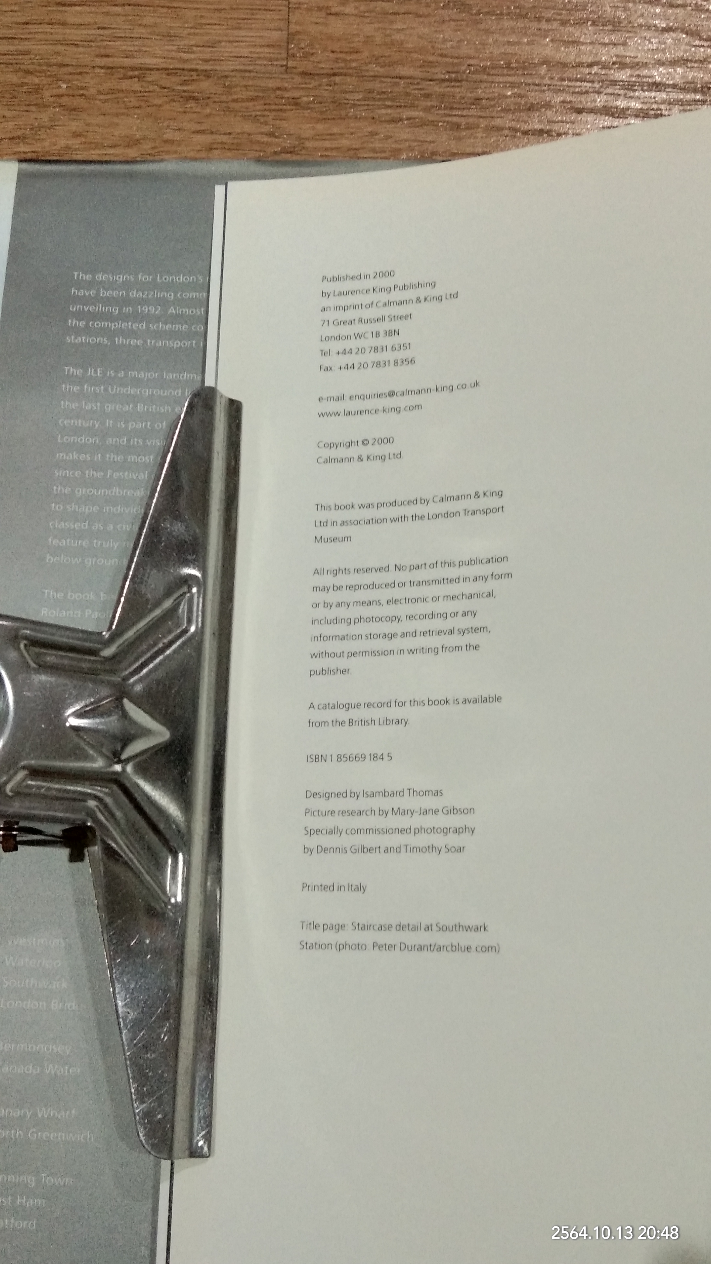 the jubilee line extension / kenneth powell