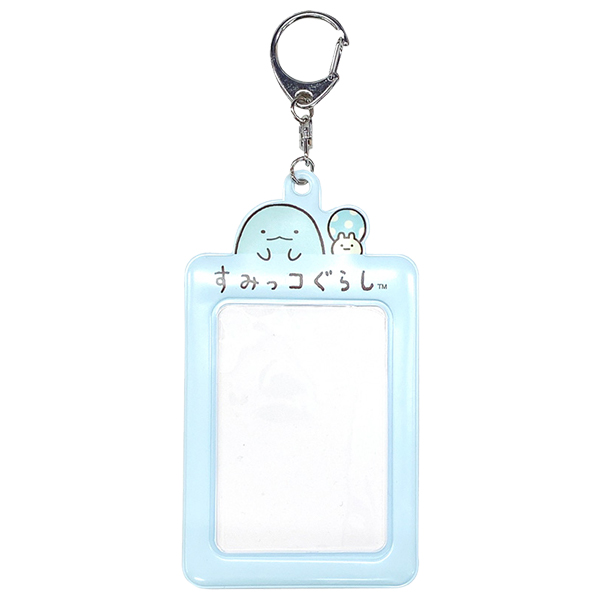 พวงกุญแจใส่การ์ด/โพลารอยด์/รูป/บัตร Sumikko Gurashi ของแท้จาก San-X Japan ขนาด 11.6 x 8.9 ซม. / ช่องขนาด 8.6 x 5.4 ซม. ทำจาก PVC แบบ Tokage & หอยทากน้อย สีฟ้า