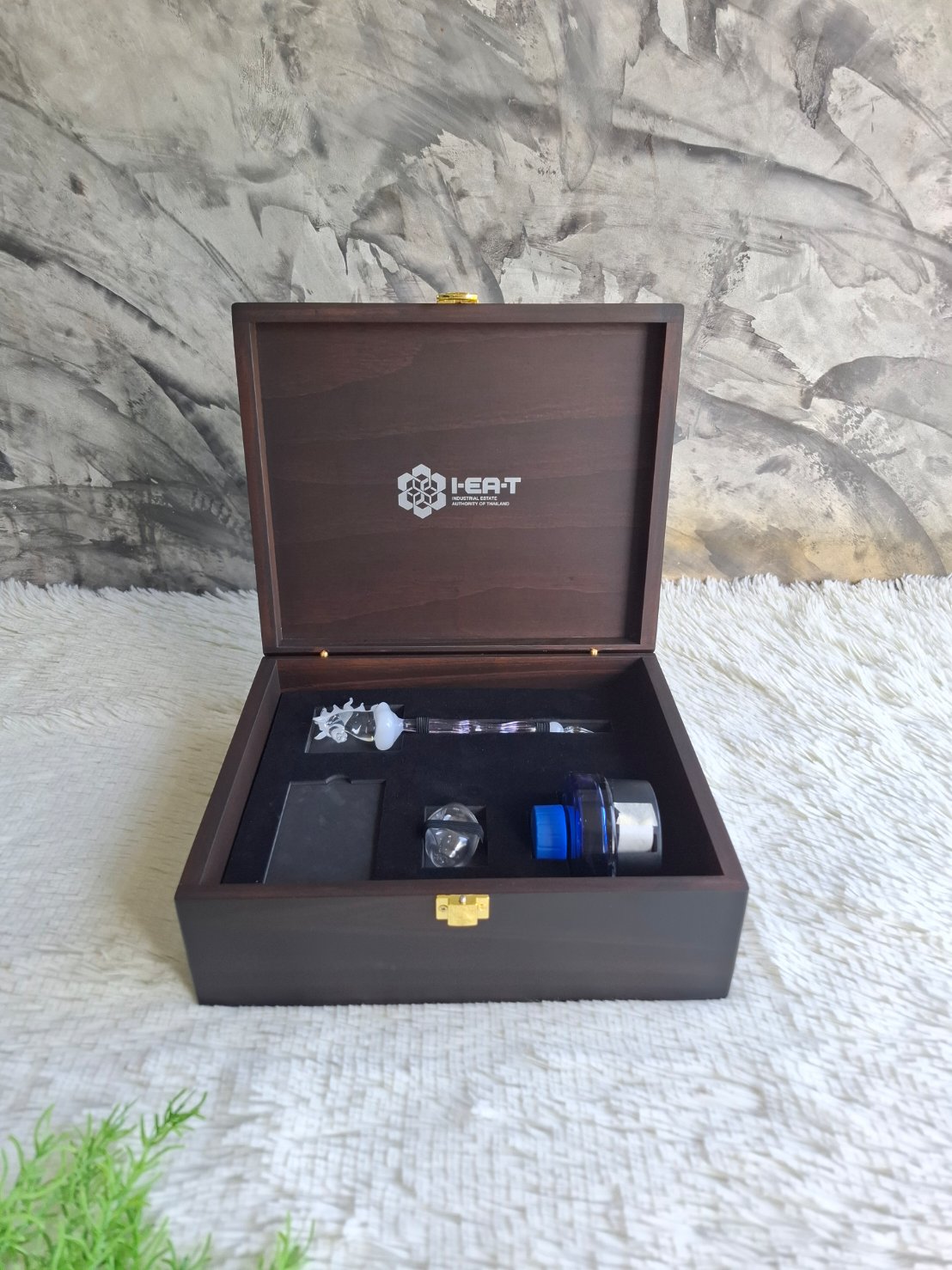 กล่องไม้ใส่ปากกา+น้ำหมึก