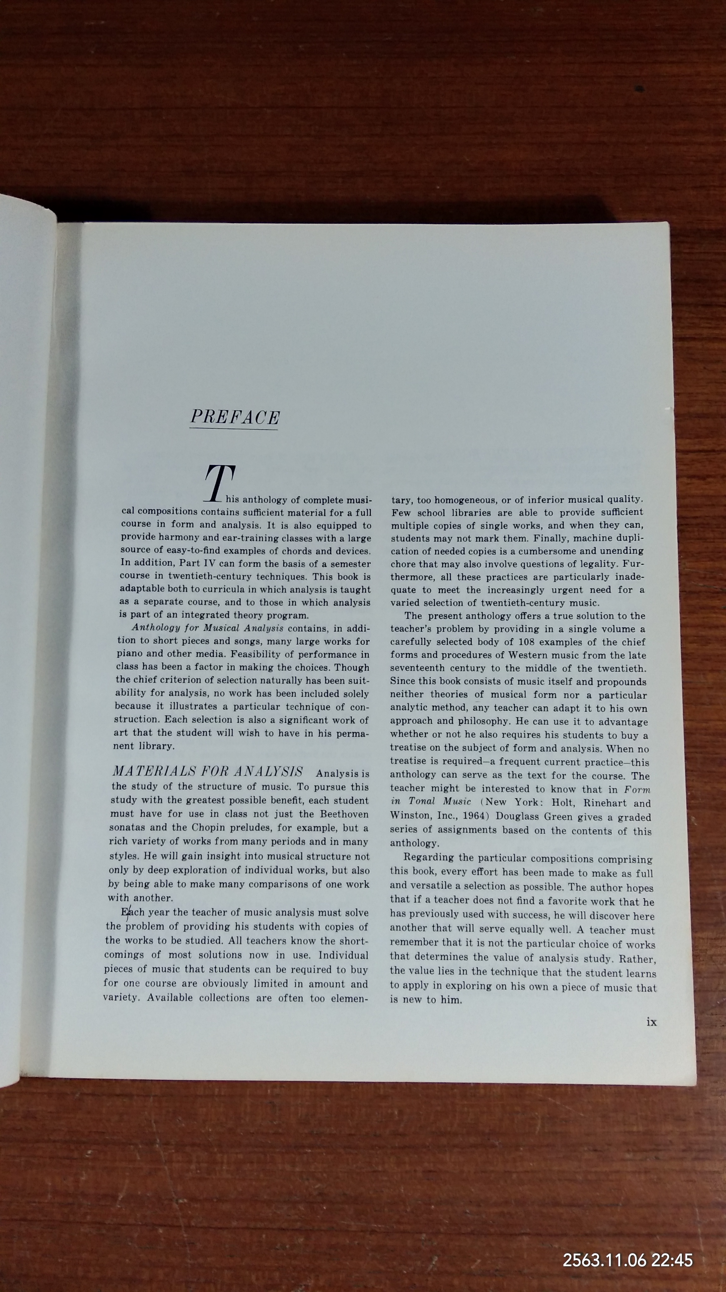 ANTHOLOGY for MUSICAL ANALYSIS / Charles Burkhart