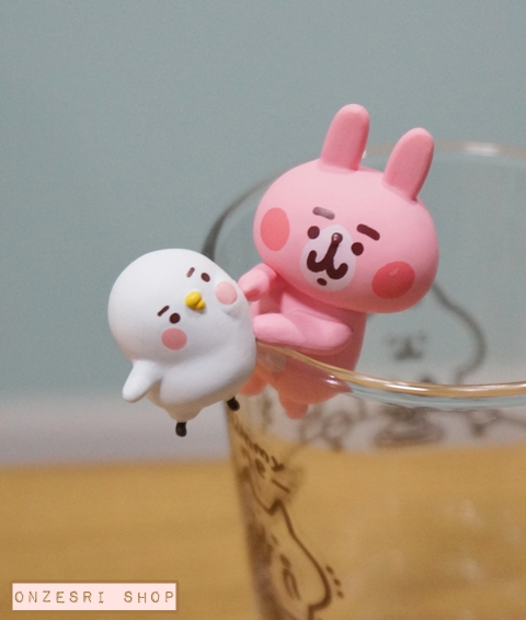 ตัวเกาะแก้ว PUTITTO Kanahei (Piske & Usagi) แบบยืนข้างแก้ว น่ารักมากค่ะ เป็นแบบคู่