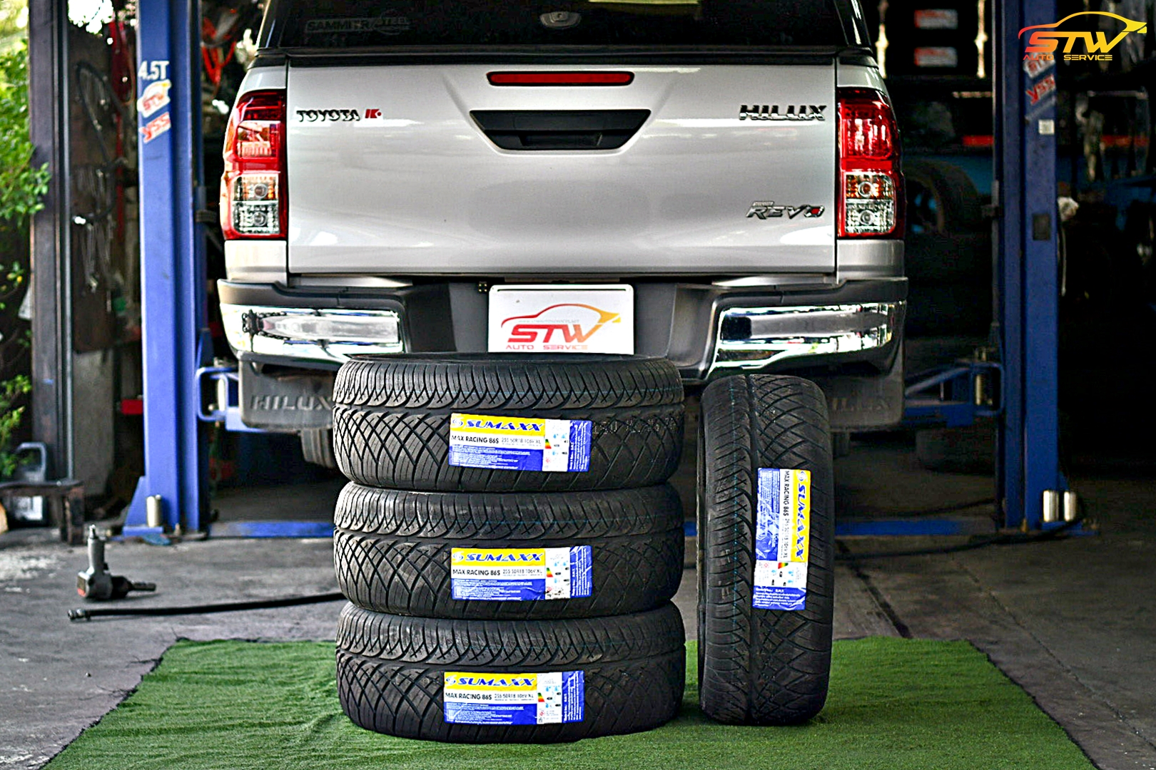 ยาง SUMAXX RACING 86S 255/50R18 106V ติดตั้งใส่ TOYOTA Z-EDITION