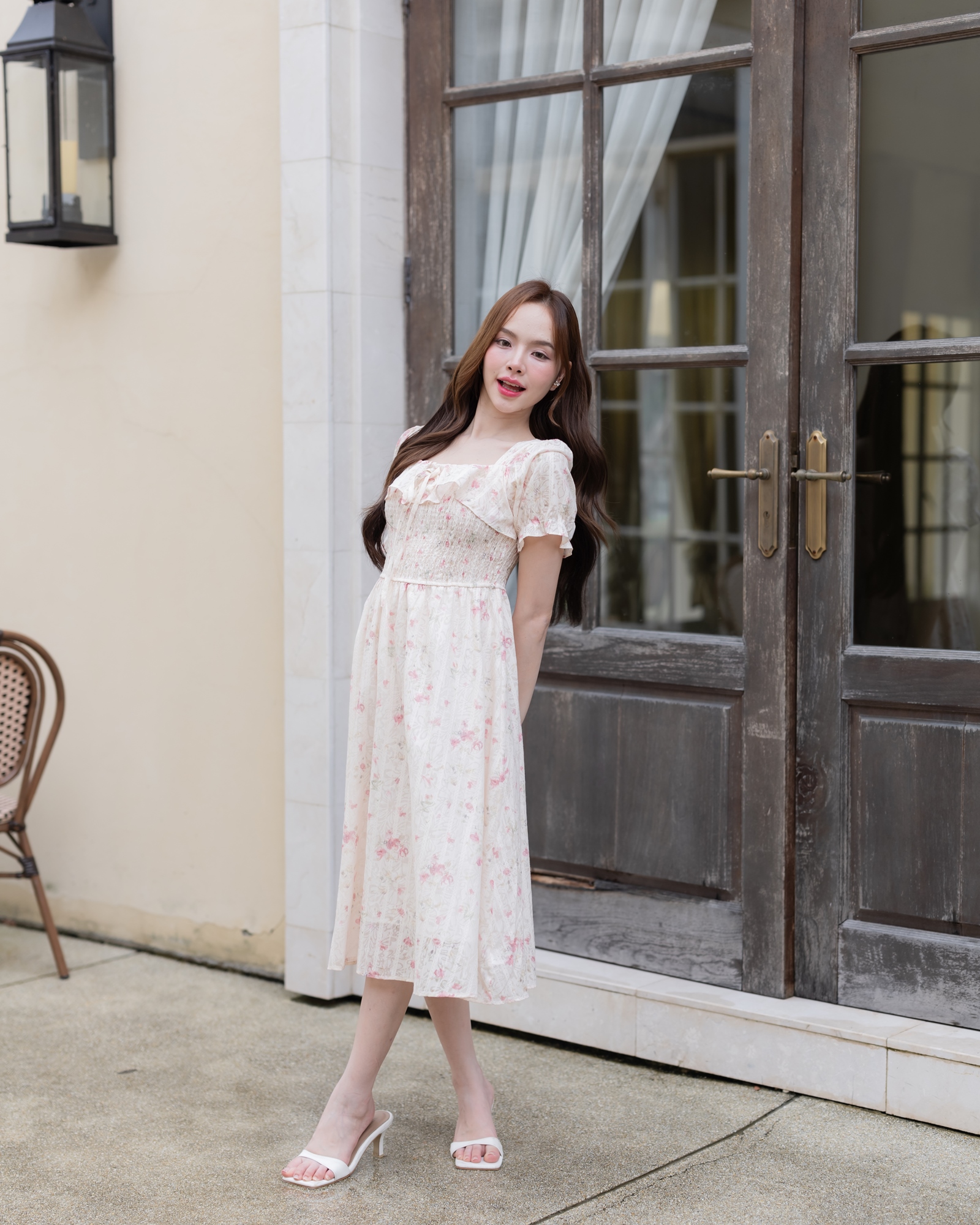 Florence Vintage Dress : ลายดอกไม้สีชมพู
