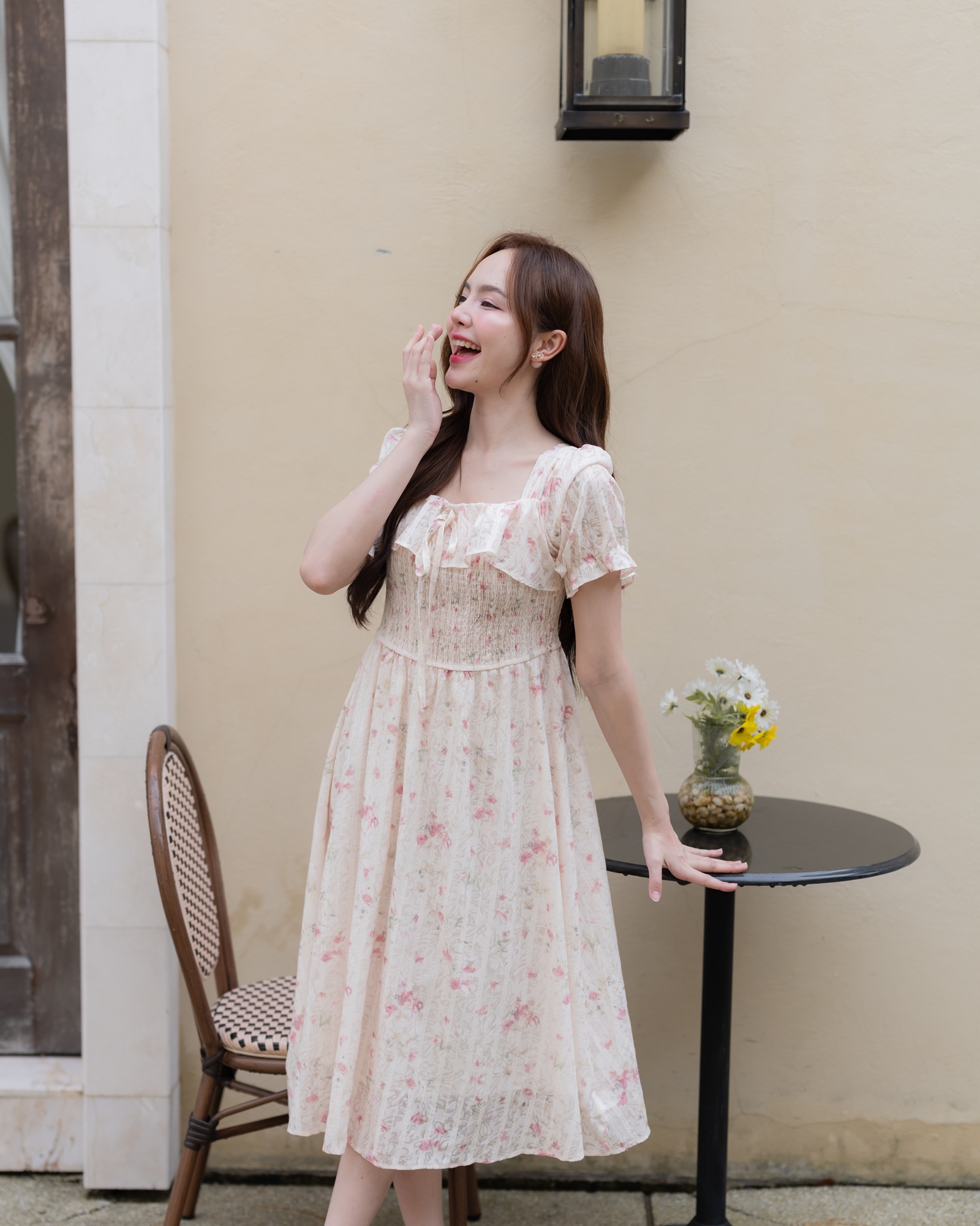 Florence Vintage Dress : ลายดอกไม้สีชมพู