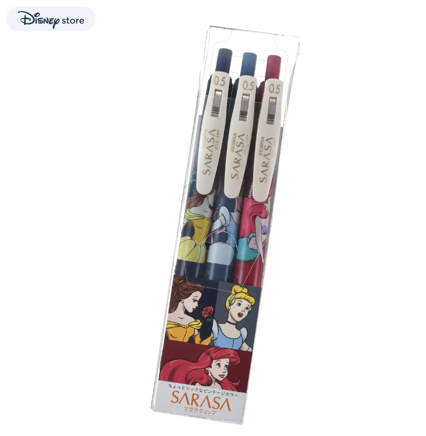 เซ็ตปากกา Zebra Sarasa Clip Disney Store Japan Exclusive ลาย Disney Princesses แบบรวม 3 แท่ง หัว 0.5 หมึกสี Blue Black, Blue Gray, Cassis Black
