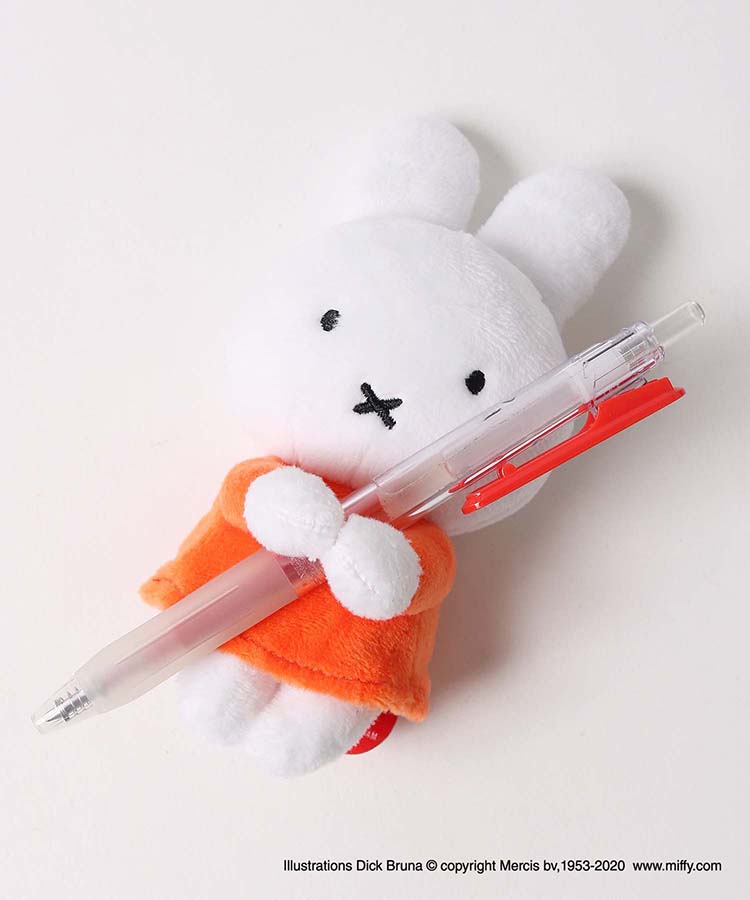 ตุ๊กตาเล็ก Miffy Chokkori-San นั่งได้ จากญี่ปุ่น ขนาด 15 x 9 x 8 ซม. มี 4 แบบให้เลือก