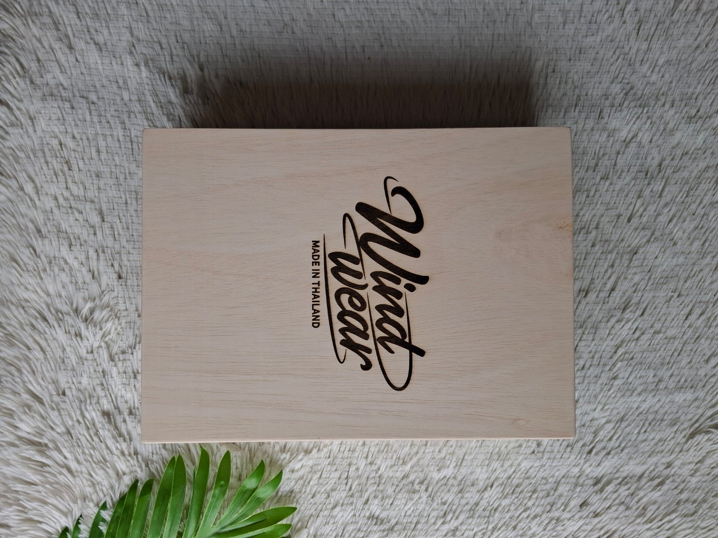 กล่องไม้ใส่เสื้อ