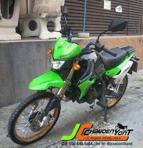 รถโดนใจวัยรุ่น แต่งสวยๆ มานำเสนอค่ะ KAWASAKI KSR (สตาร์ทมือ) เครื่องดีเดิมๆ เงียบกริ๊บ ชุดสีดีแท้ทั้งคัน ล้อทองอาก้อน ขอบ17" ยางMICHLIN ใหม่ๆหน้า-หลัง