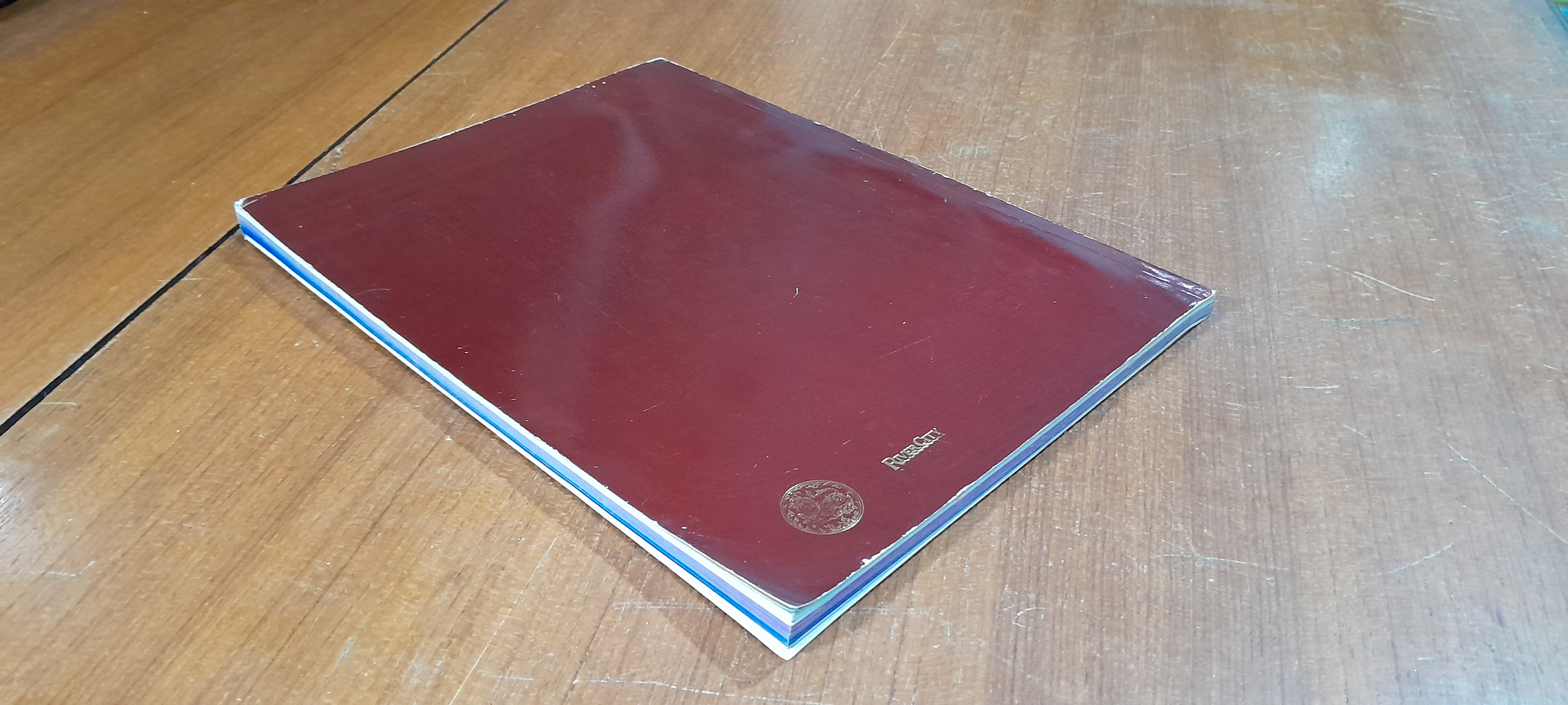 งานนิทรรศการและการประมูลศิลปโบราณวัตถุ เพื่อนำรายได้สมทบทุนสร้างอาคารหอสมุดแห่งชาติ เฉลิมพระเกียรติ ร.๙ นครราชสีมา