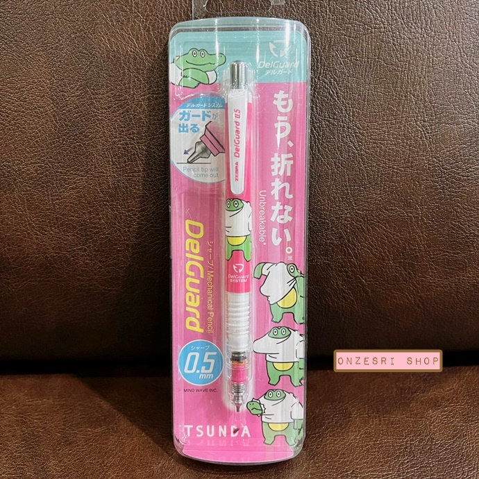 ดินสอกด Delguard จากญี่ปุ่น ลายคุณจระเข้ Tsunda สีชมพู (คาแรคเตอร์จาก Mind Wave Japan) จุดเด่นคือไส้ไม่หักง่าย เขียนลื่น ๆ