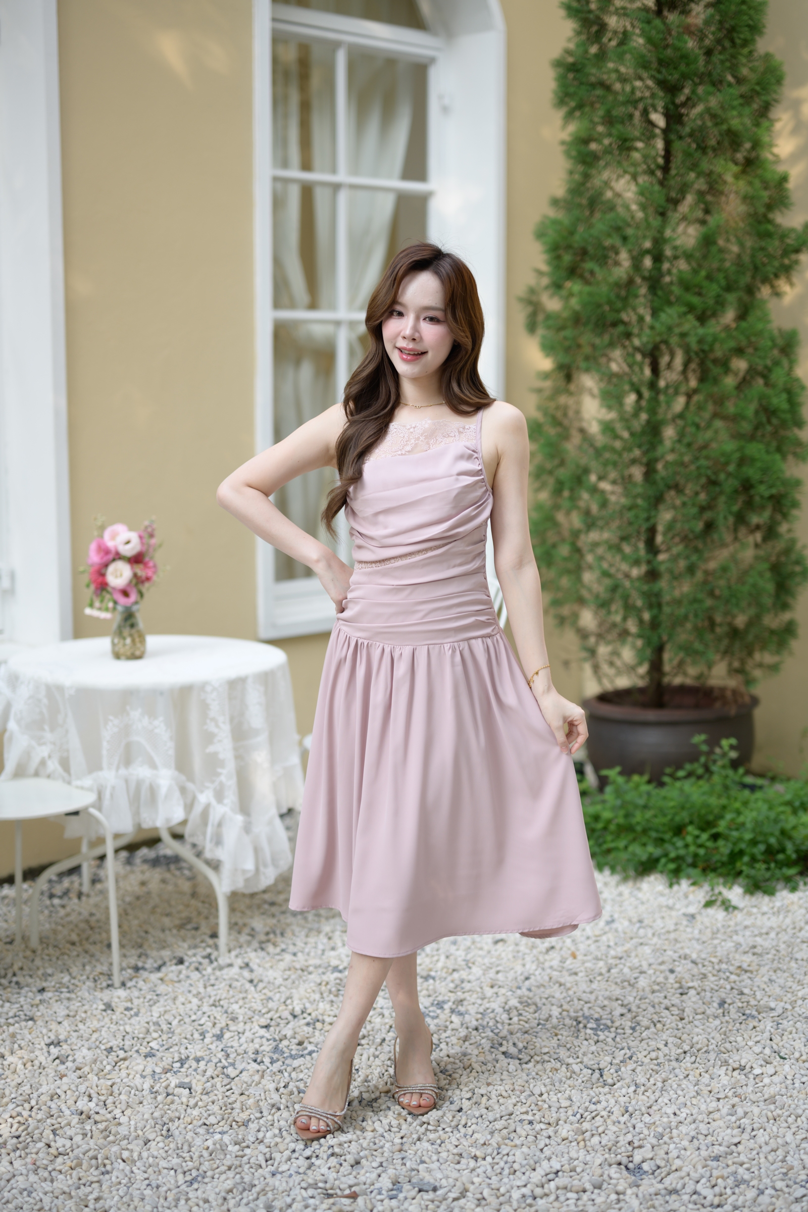 Elise Draped Lace Midi Dress : สีชมพู [Made by Pastel Time]