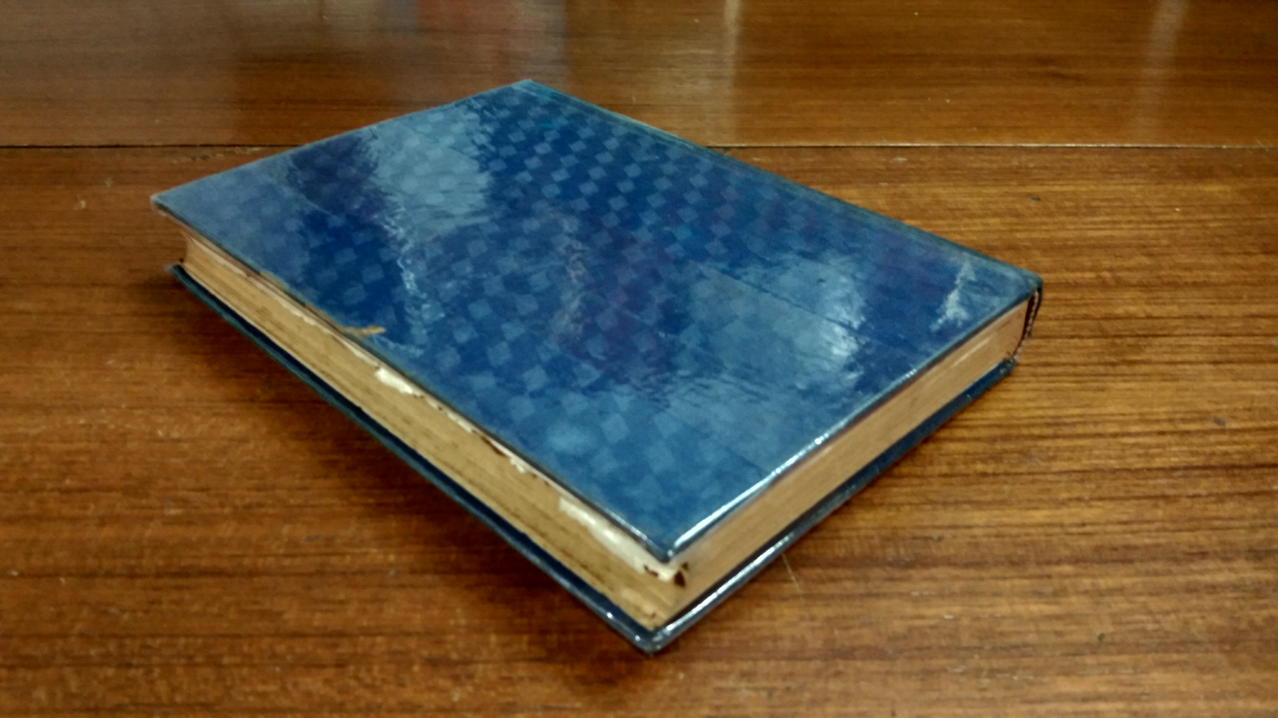 จิ้งจอกทะเลทราย (ปกชำรุด) / พ.ท.วัลลภ โรจนวิสุทธิ์