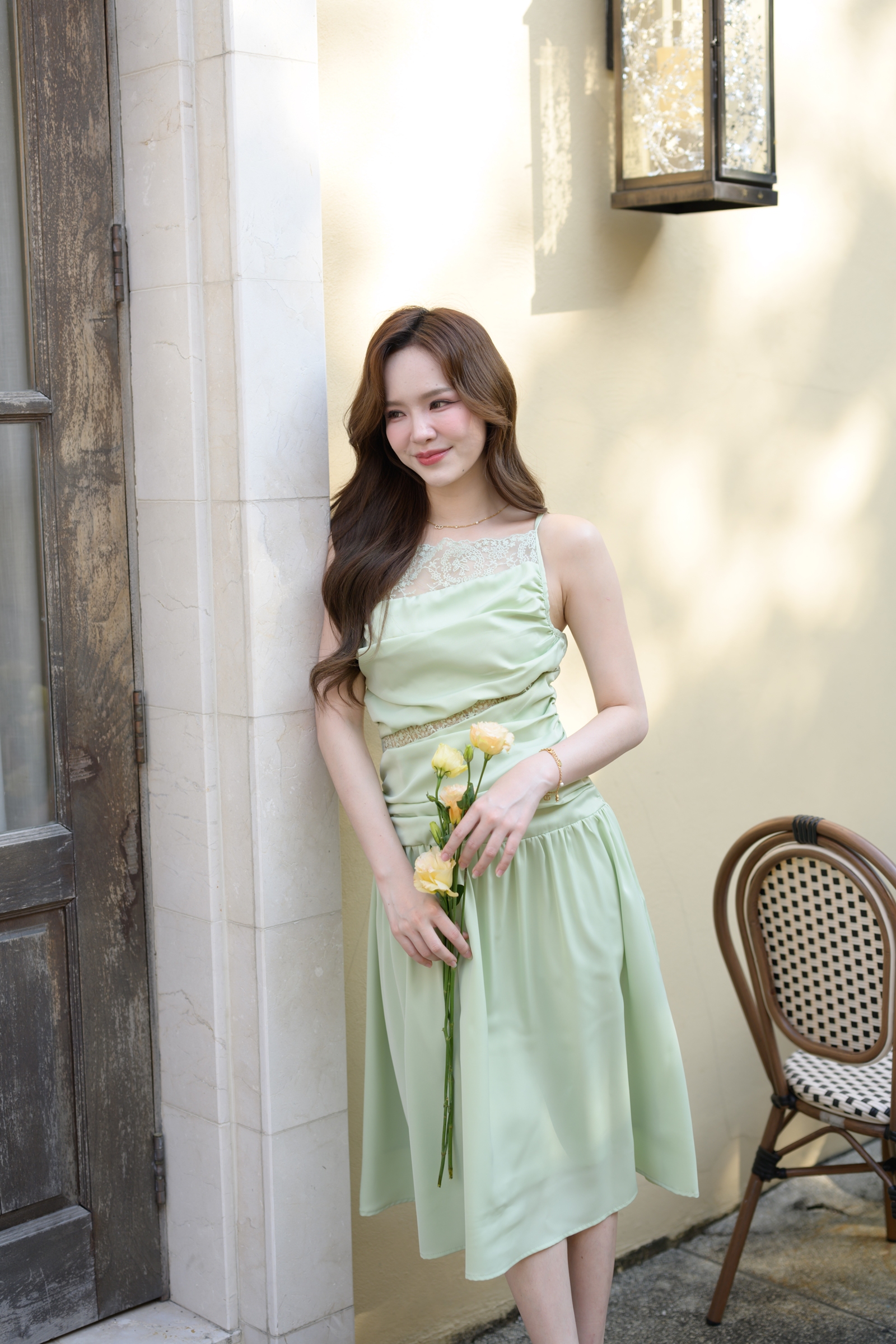 Elise Draped Lace Midi Dress : สีเขียว [Made by Pastel Time]