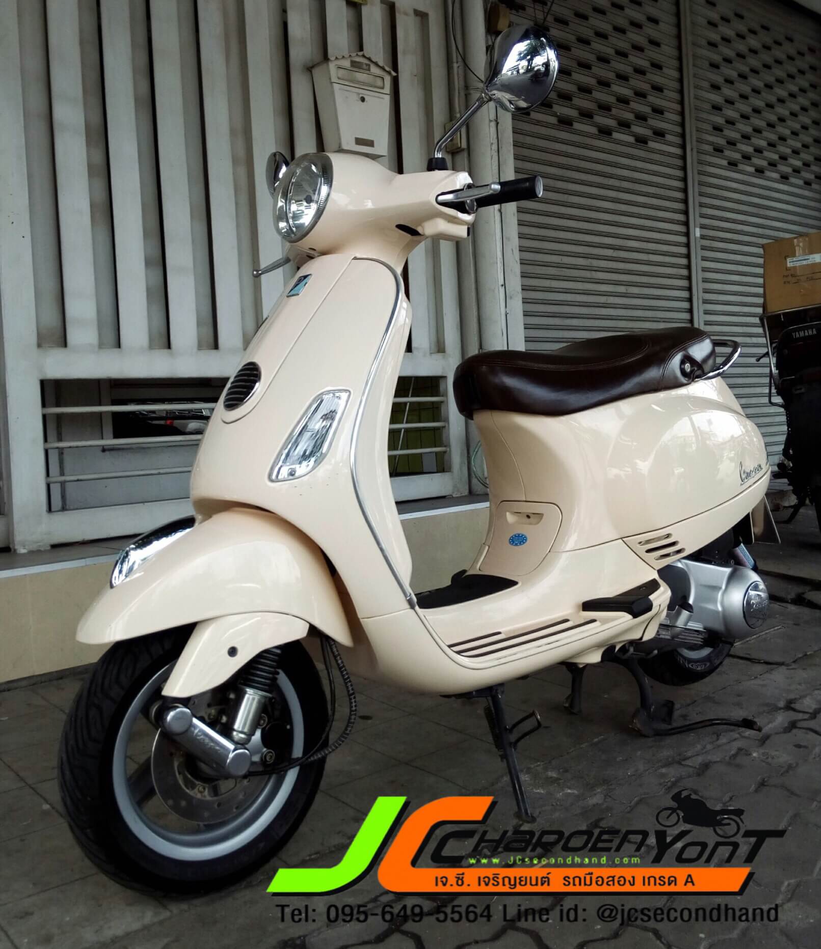 รถหรู...... ราคาเบาๆ สายเลือดอิตาลี่แท้ Vespa150 LX ie โครงเหล็กสุดแกร่ง จดทะเบียนปลายปี 55