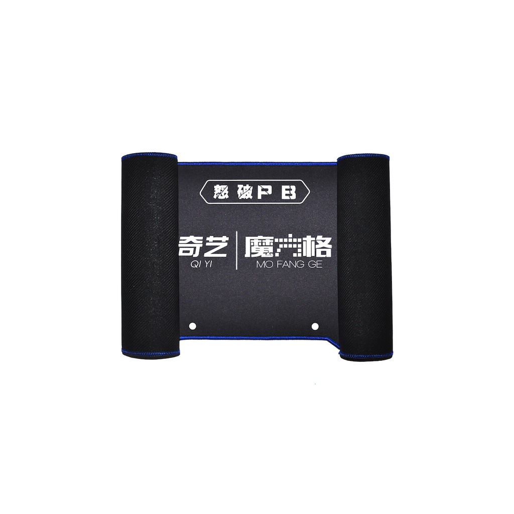 QiYi Cube Matt (L) 30cm x 77cm | By CANDYspeed