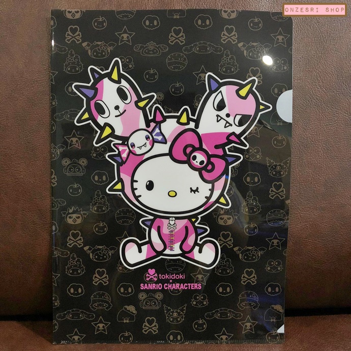 แฟ้ม A4 ลาย Sanrio x Tokidoki สีดำ