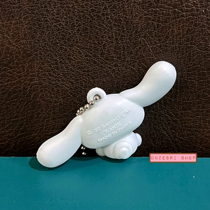 พวงกุญแจ Sanrio Characters Petanko Mascot Team White แบบ Cinnamoroll ขนาด 5.5 x 3 ซม.