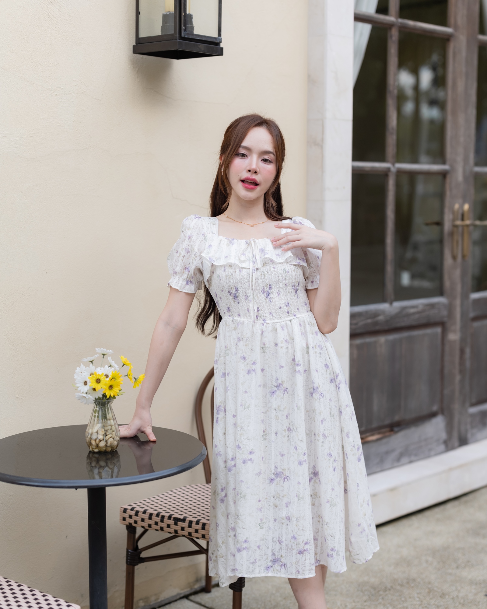 Florence Vintage Dress : ลายดอกไม้สีม่วง