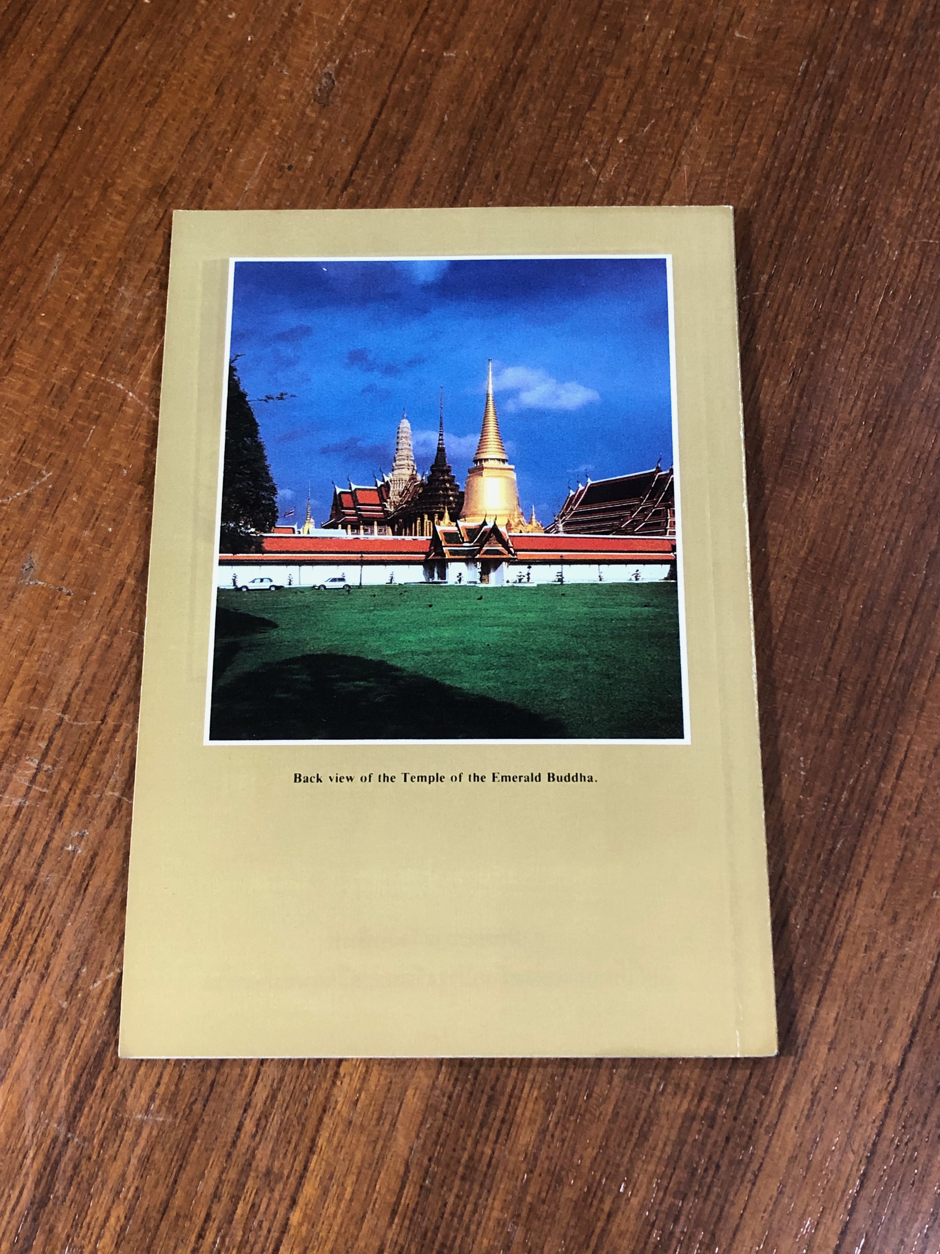 History of the Temple of the Emerald Buddha / Professor M.C. Subhadradis Diskul