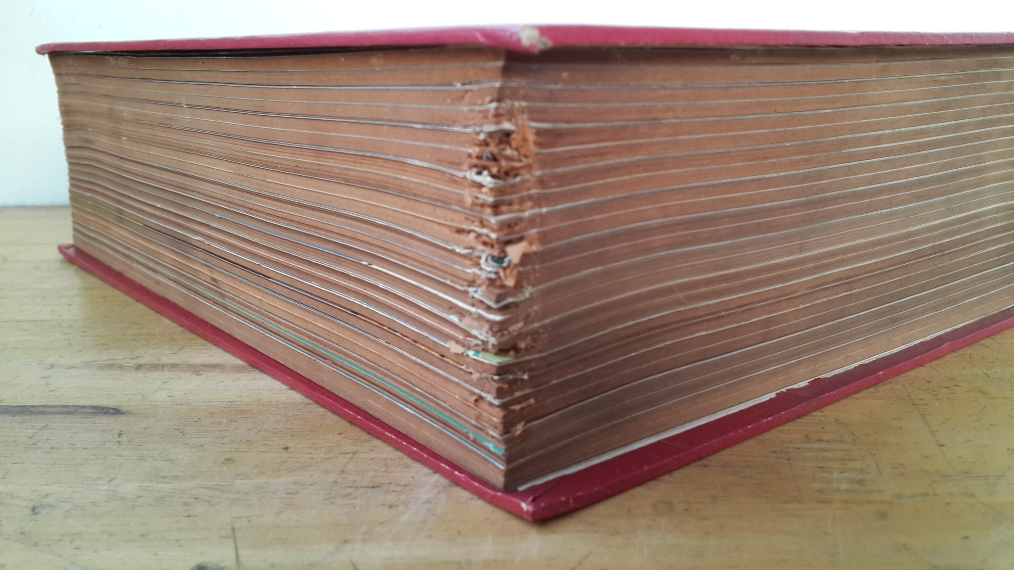 นิตยสาร อาวุธปืน รวมเล่มปี 2531 (ปกแข็ง)