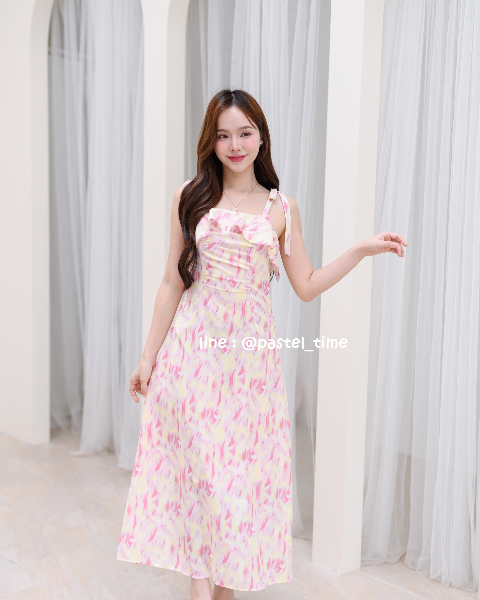 Love in a mist Maxi dress – ลายสีน้ำโทนสีชมพู