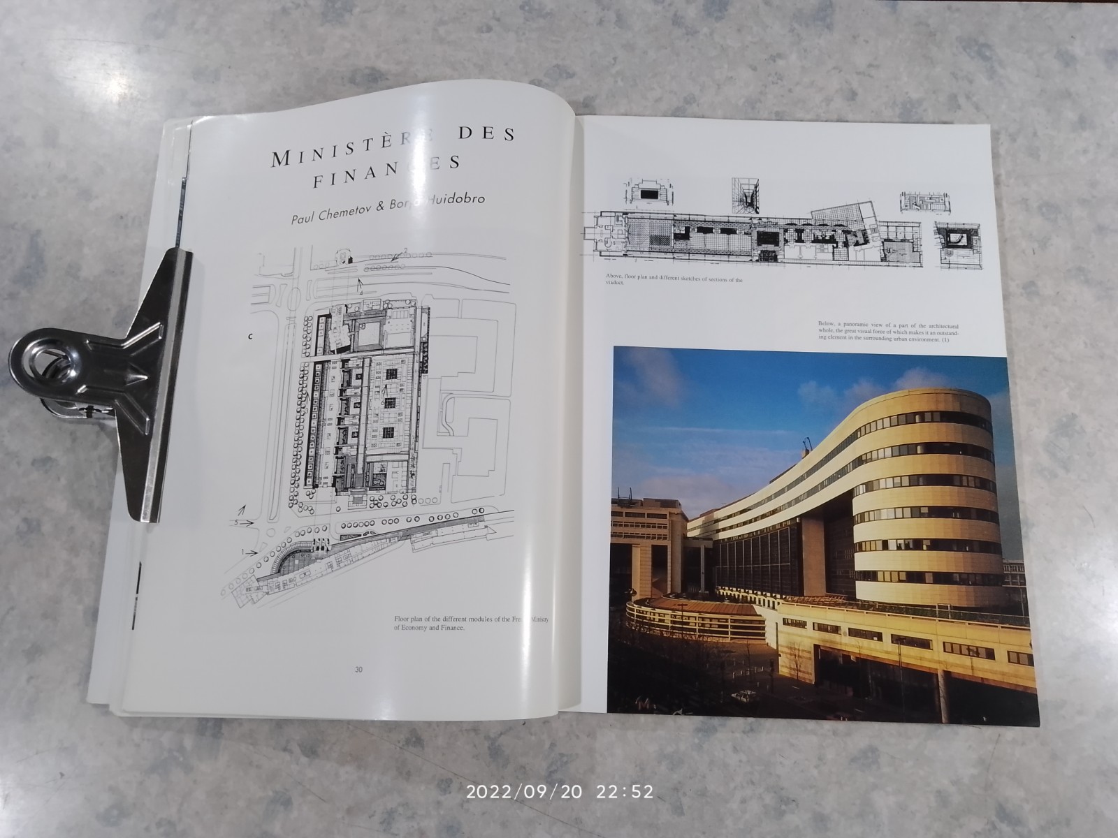 COMMERCIAL SPACE : OFFICES. SPACES, FURNITURE AND LAMPS