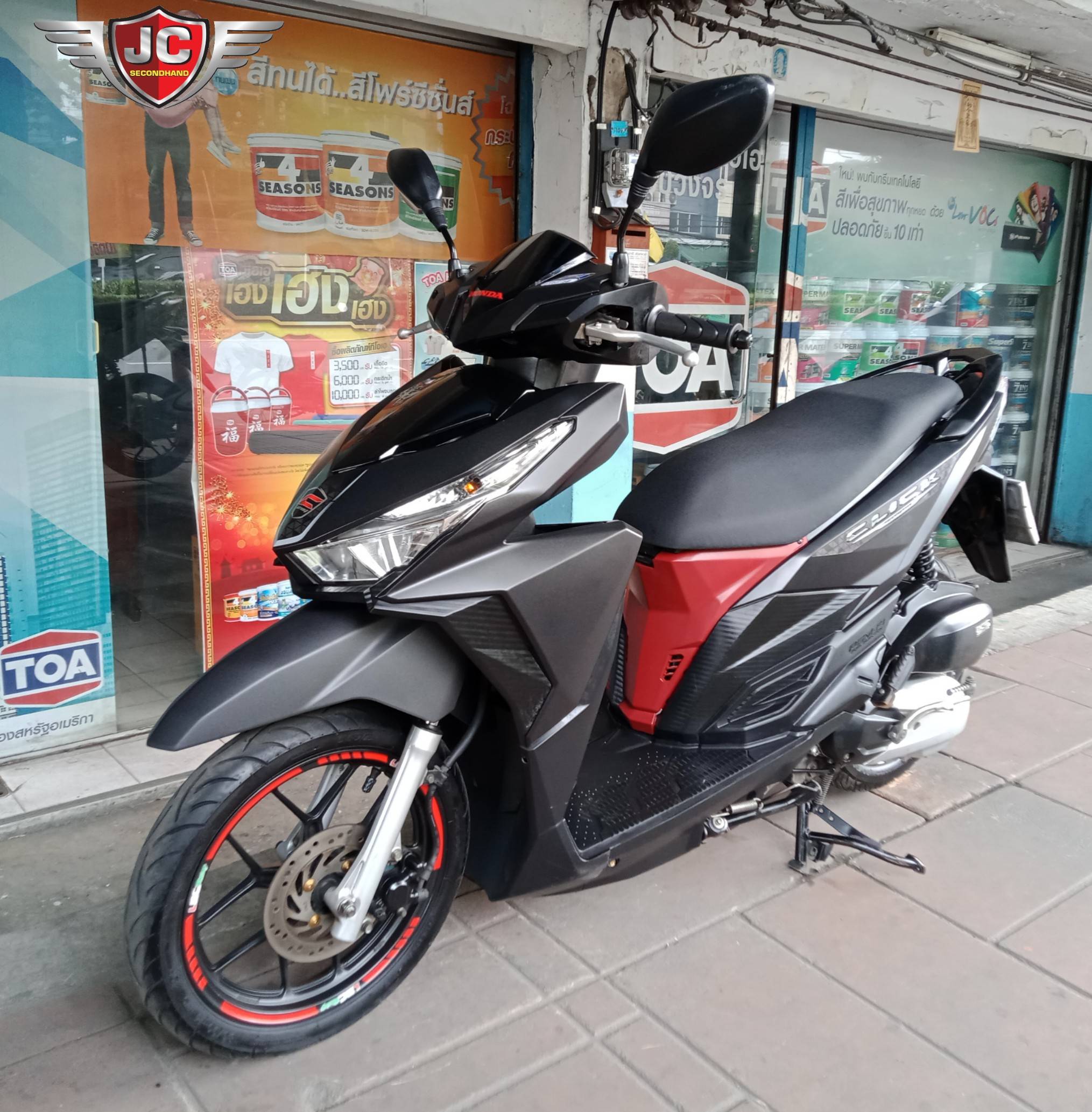หายไปนานเกิ้น...."รถบ้านมือเดียว" HONDA CLICK125I LED ตัว Top รถกลางปี 59 สภาพสวยดูดี