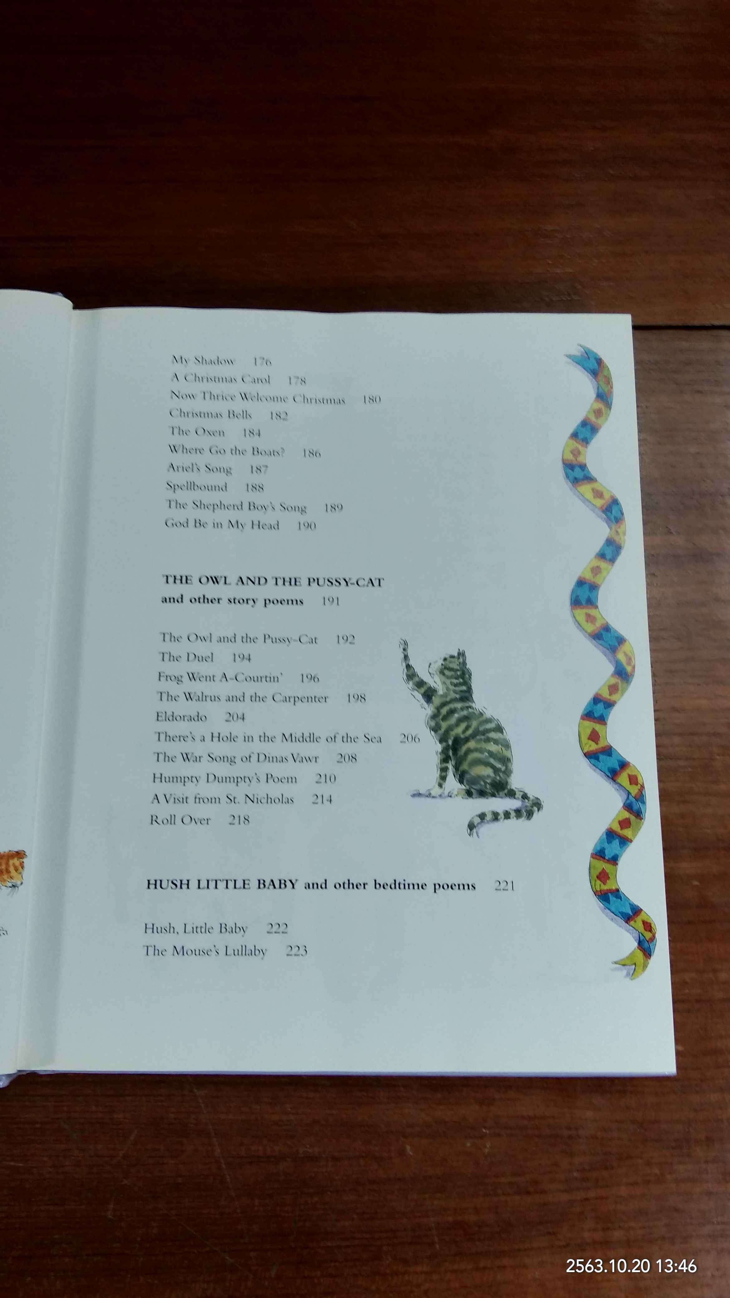 Treasury of POETRY : HEDLEY