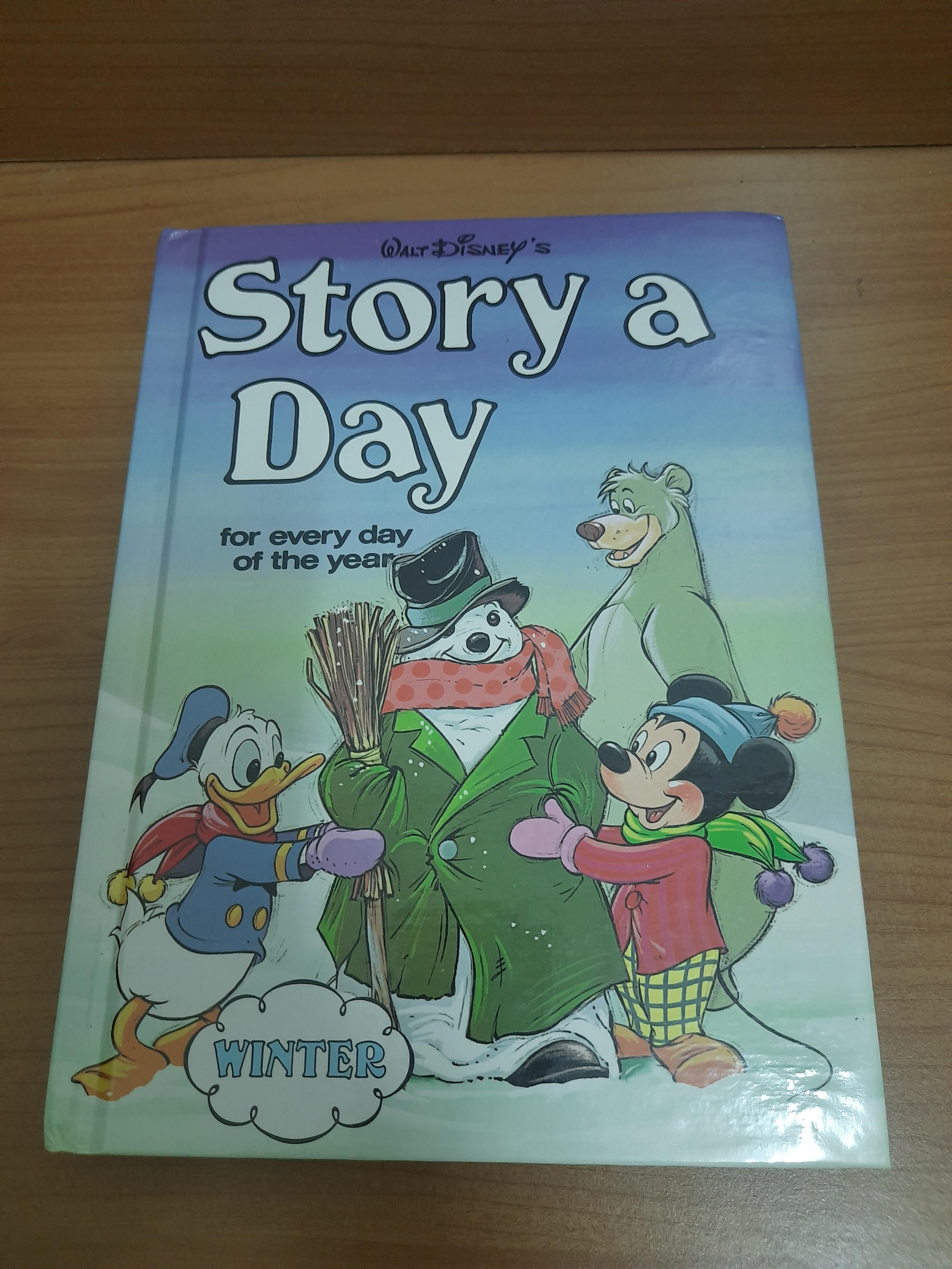 WALT DISNEY : STORY A DAY WINTER