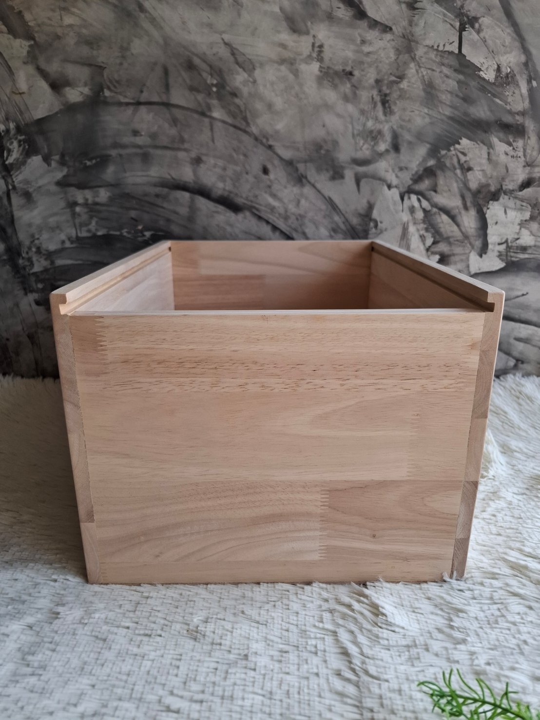 กล่องไม้ใส่โมเดลแบบฝาสไลด์