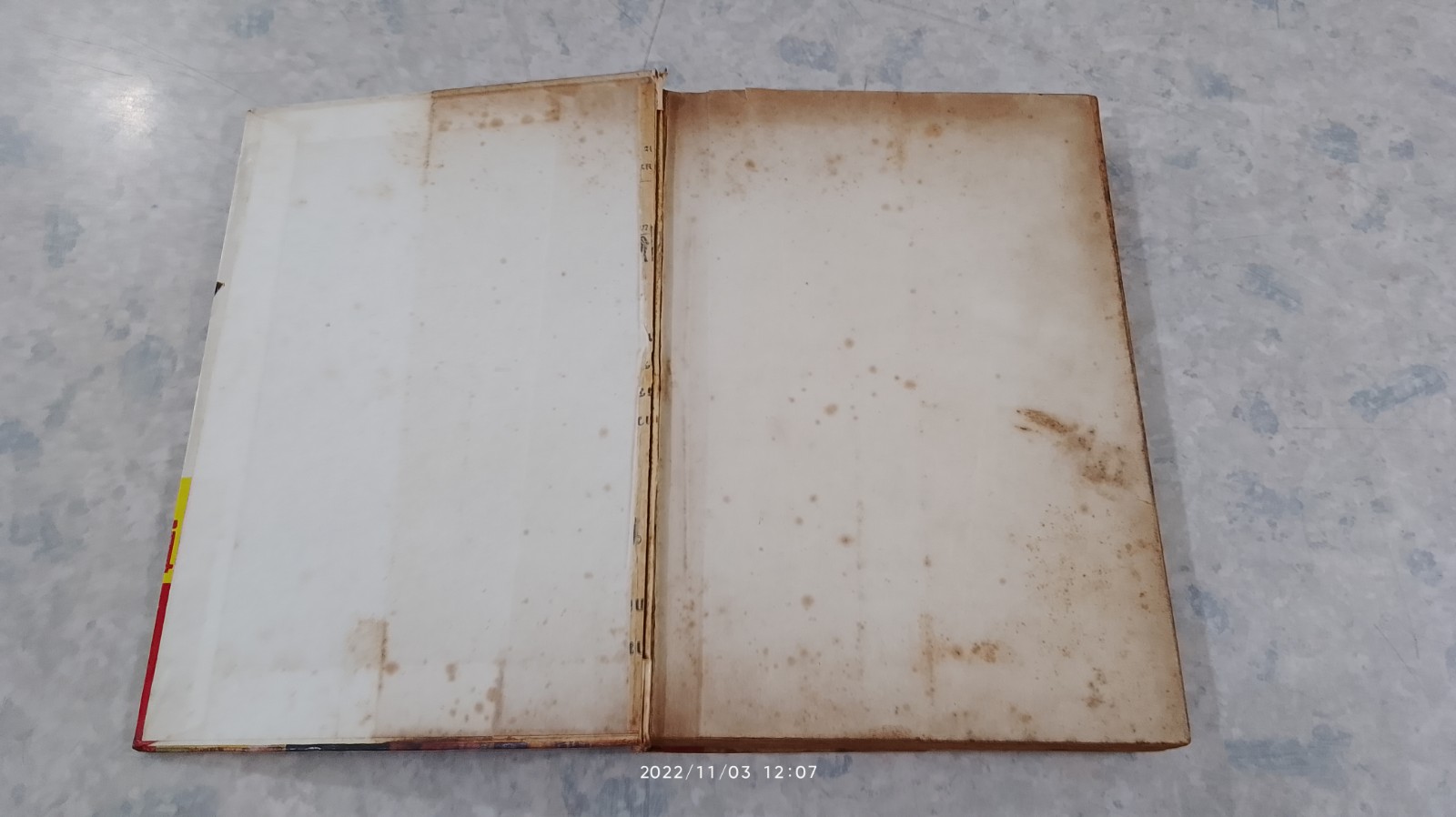 พระราชประวัติ 9 รัชกาล และ 8 พระบรมราชินี / สาวิตรี