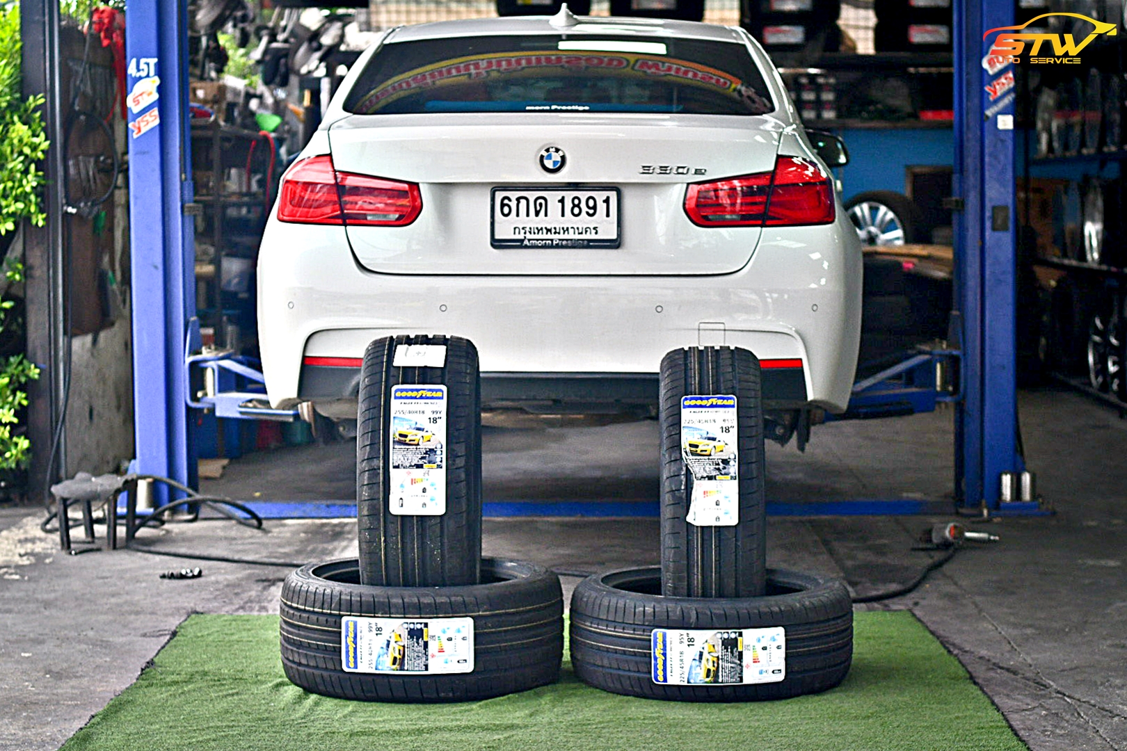 ยาง GOODYEAR EAGLE F1 ASYMMETRIC 3 ROF F 225/45R18 95W R 255/40R18 99Y ติดตั้งใส่ BMW SERIES 3 330e