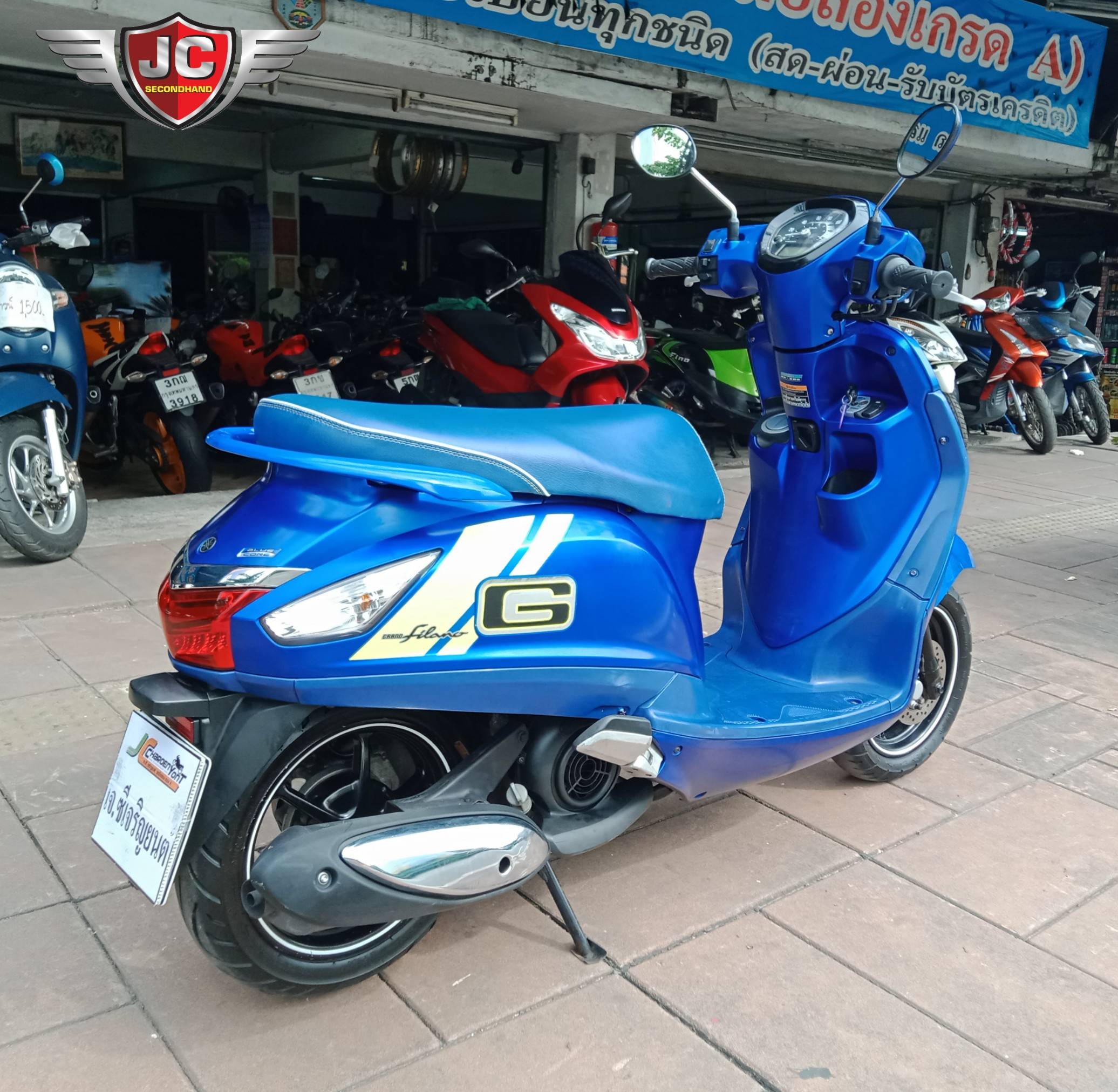 ''ออโต้ รถบ้านน่าใช้ เข้าใหม่จ้า'' YAMAHA GRAND FILANO จดทะเบียนปี60 เครื่องเดิม ขี่ดี ชุดสีแท้ มีรอยตามการใช้งาน