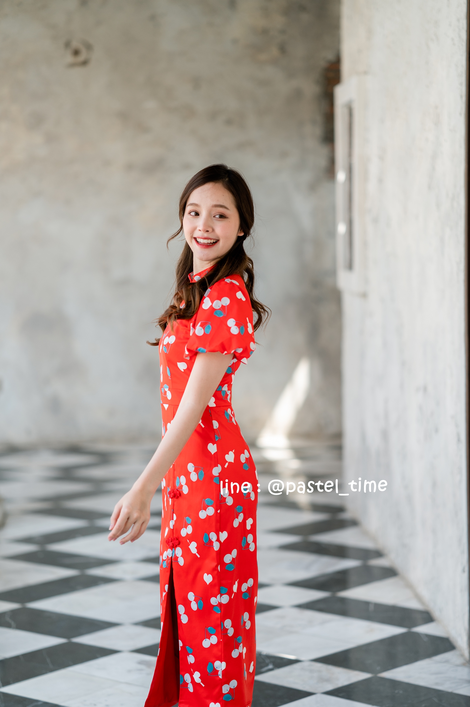 Cherry Ang Pao Dress เดรสกี่เพ้าคอจีนสีแดง