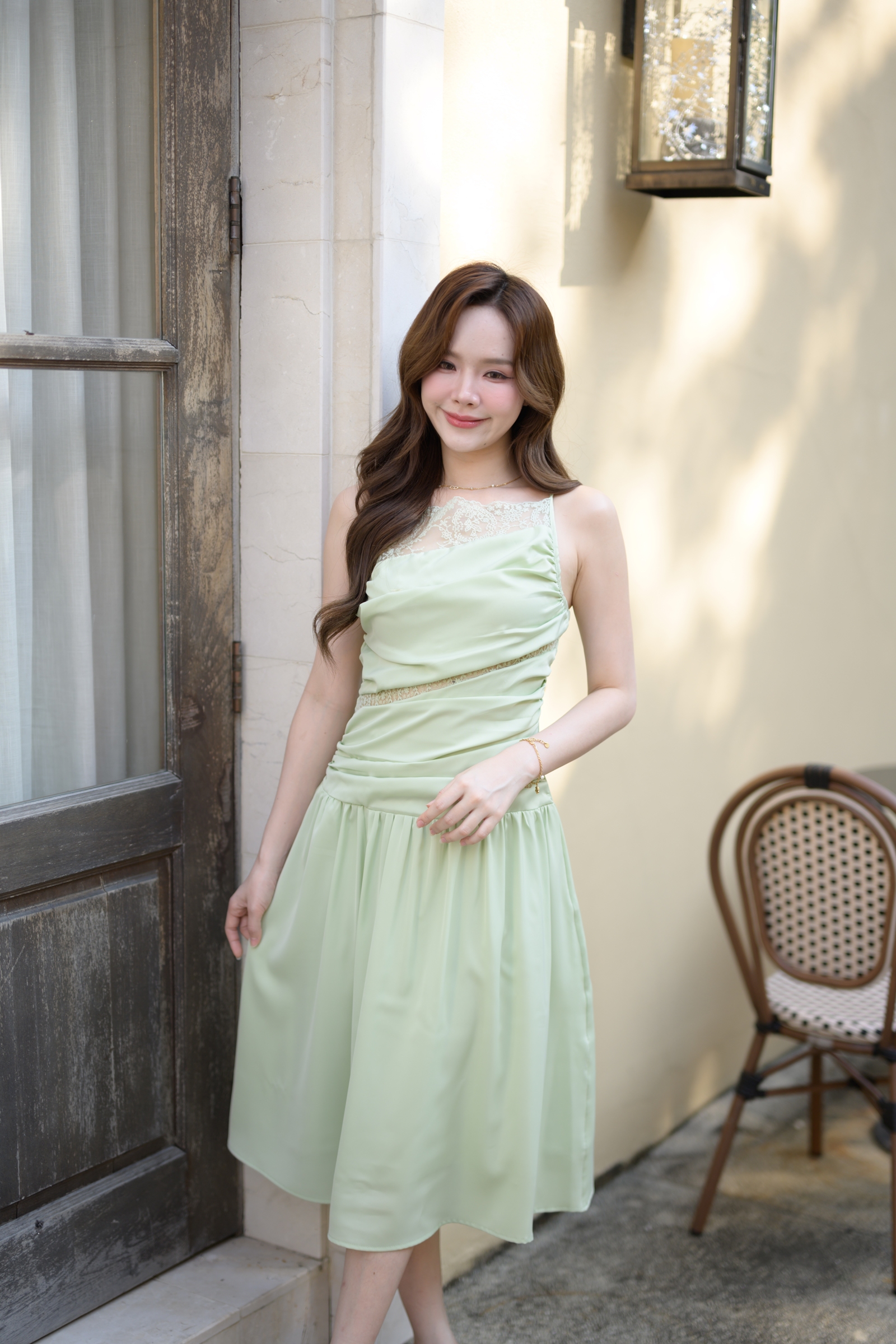 Elise Draped Lace Midi Dress : สีเขียว [Made by Pastel Time]