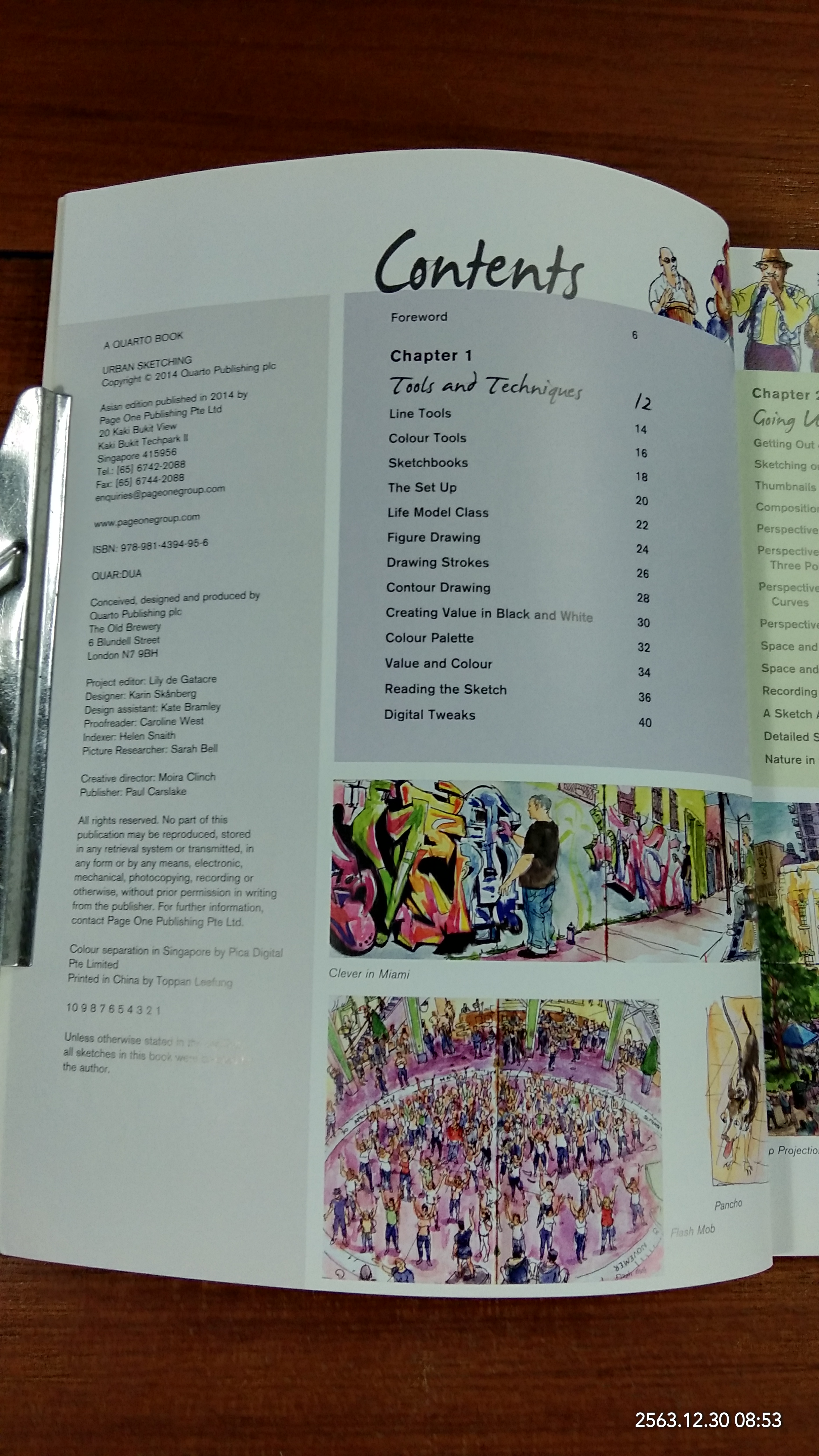 Urban Sketching: The Complete Guide to Techniques / Thomas Thorspecken