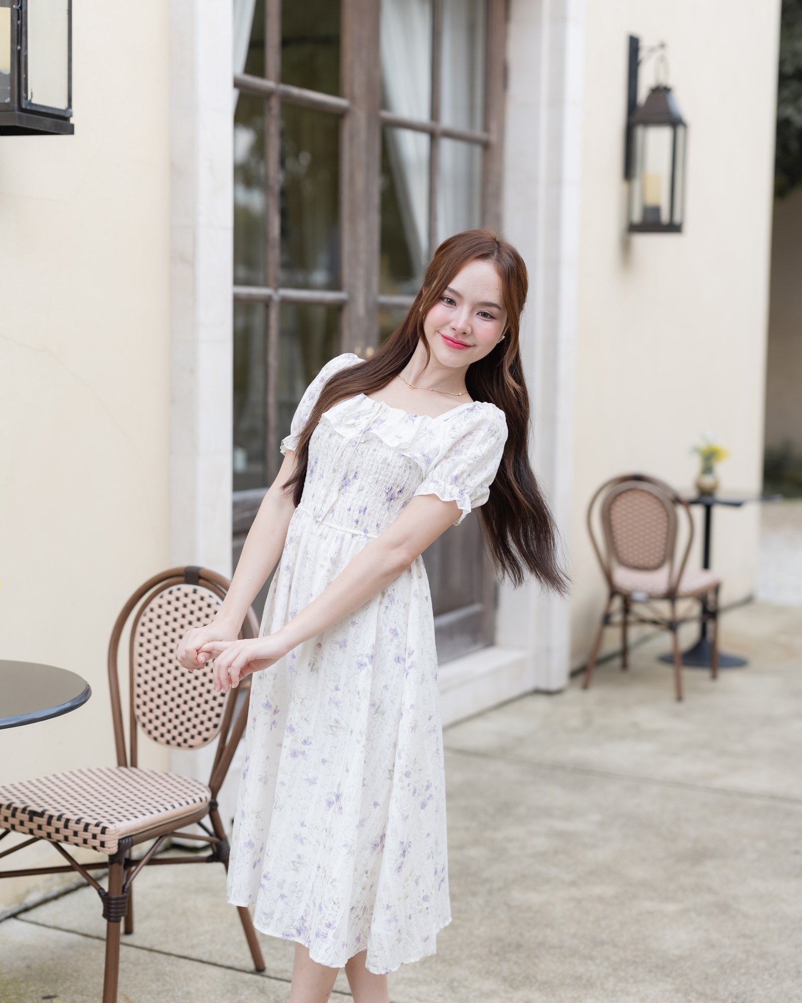 Florence Vintage Dress : ลายดอกไม้สีม่วง