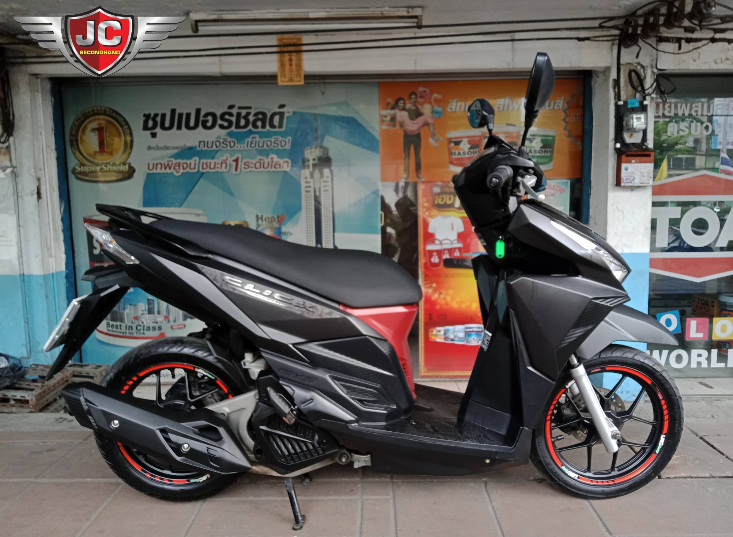 หายไปนานเกิ้น...."รถบ้านมือเดียว" HONDA CLICK125I LED ตัว Top รถกลางปี 59 สภาพสวยดูดี