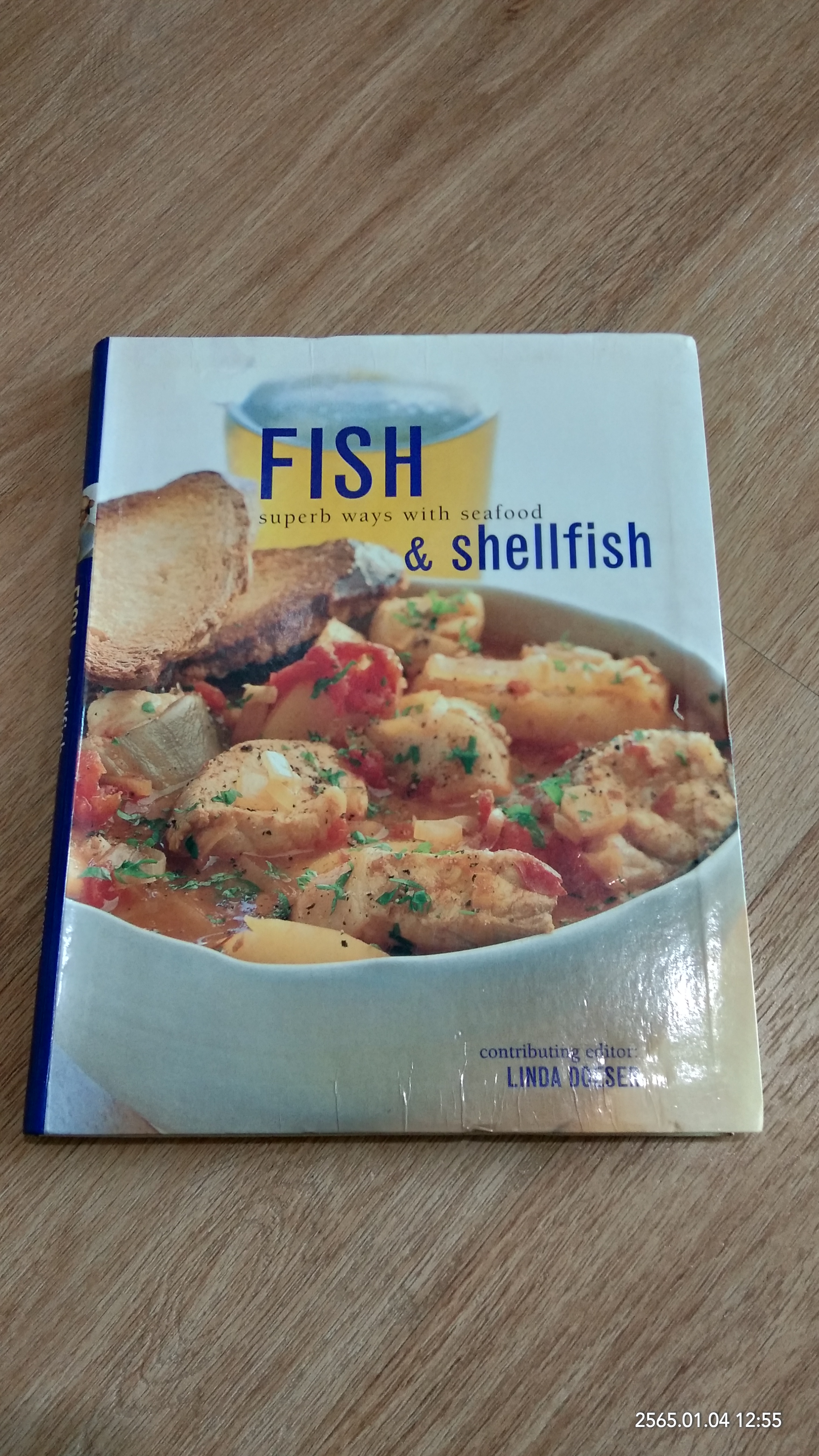 FISH & shellfish / LINDA DOESER