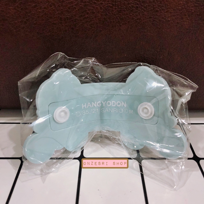 Sanrio Characters Hapidanbui Rubber Band แบบ Hangyodon ขนาดกว้าง 10 ซม. เป็นที่รัดเก็บสายหูฟัง หรืออื่น ๆ ขนาดใหญ่ น่ารัก ทำจากยาง ด้านหลังมีกระดุมติด