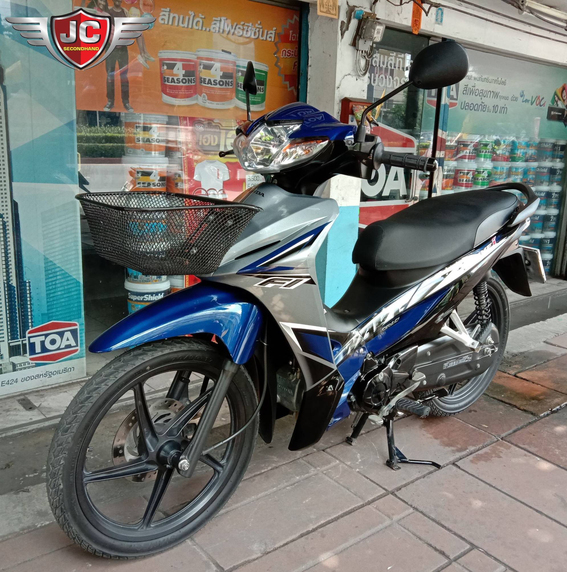**รถบ้านมือเดียวแท้สวยเนี๊ยบเดิมทั้งคัน** HONDA WAVE110i RS ตัว TOP จดทะเบียนกลางปี 61 สภาพนางฟ้า ไมล์แท้6พันกิโล เครื่องเป๊ะ สีปังแท้ทั้งคัน วิ่งนิ่มๆศูนย์ดี ยางใหม่กริ๊บ SIAMES SM70 บังโซ่เต็มใบ